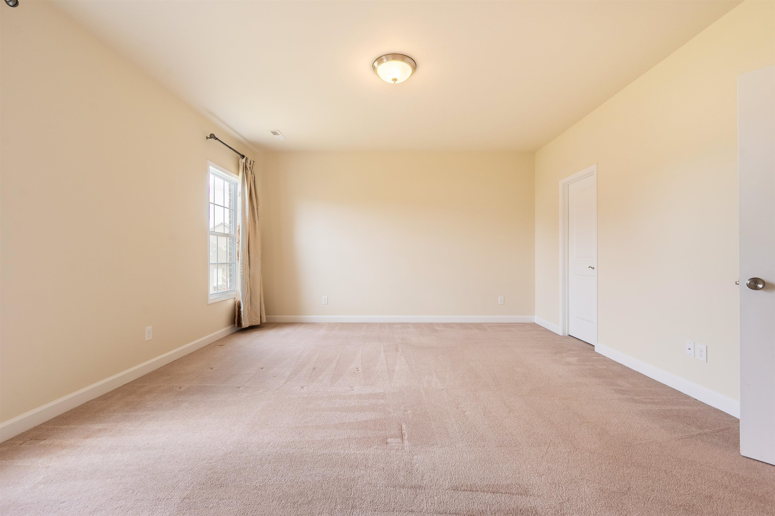 6509 TEETH OF THE DOG Drive