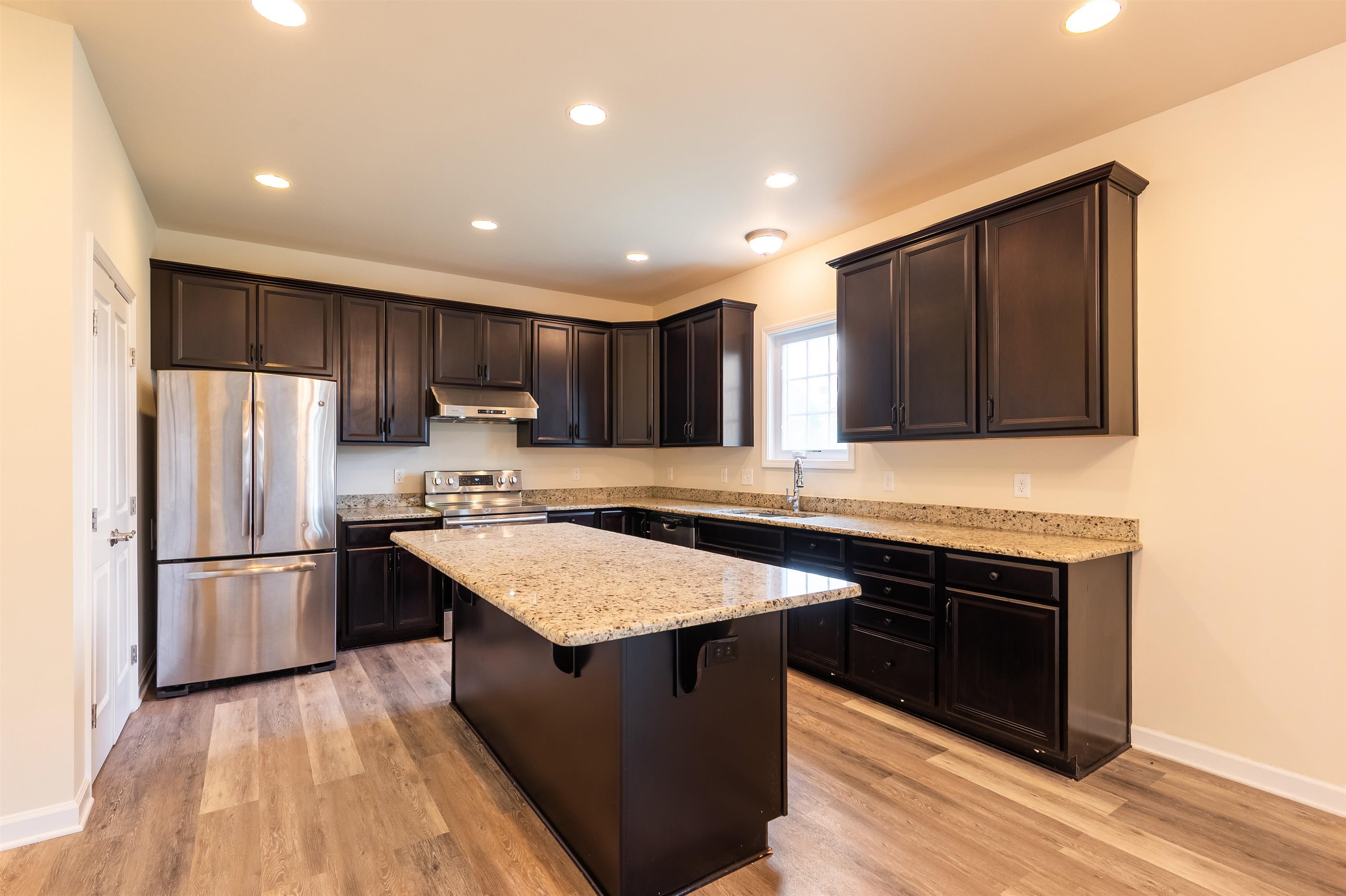 6509 TEETH OF THE DOG Drive