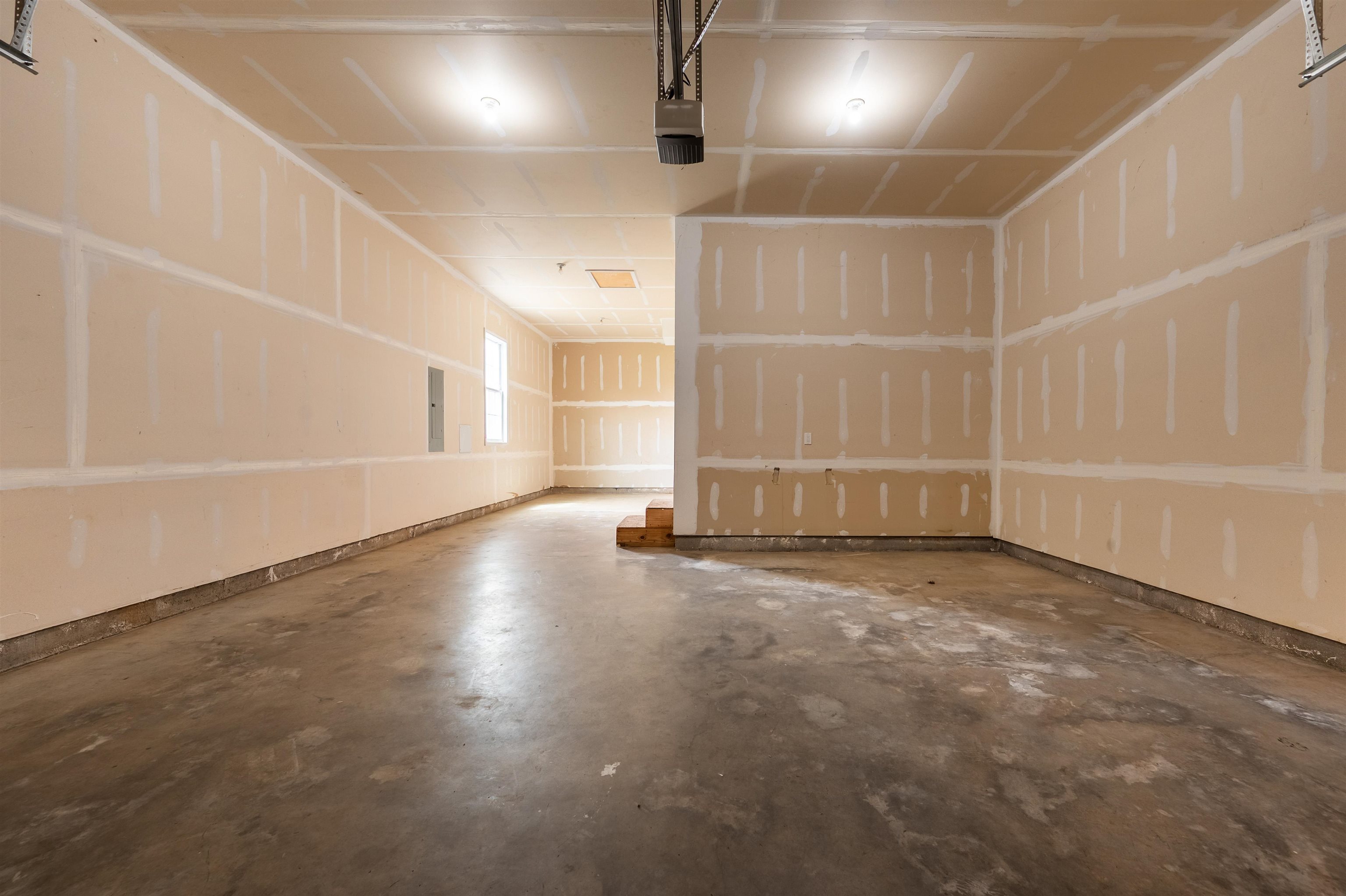 6509 TEETH OF THE DOG Drive