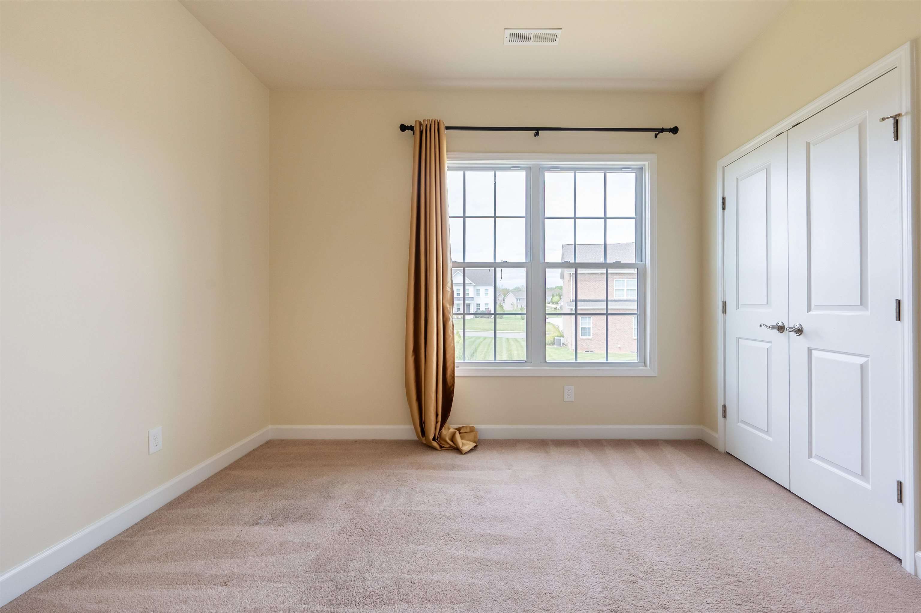 6509 TEETH OF THE DOG Drive