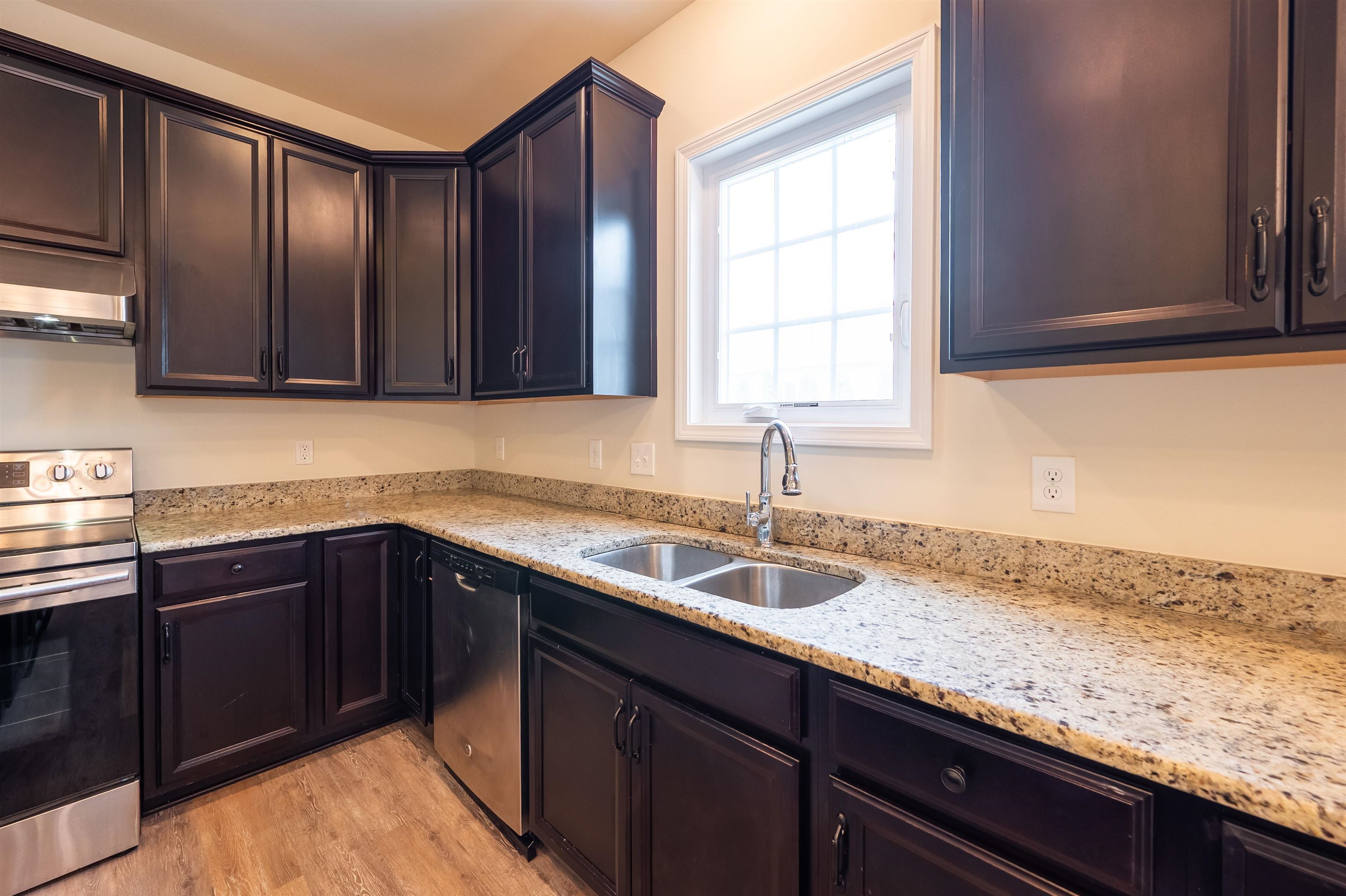 6509 TEETH OF THE DOG Drive