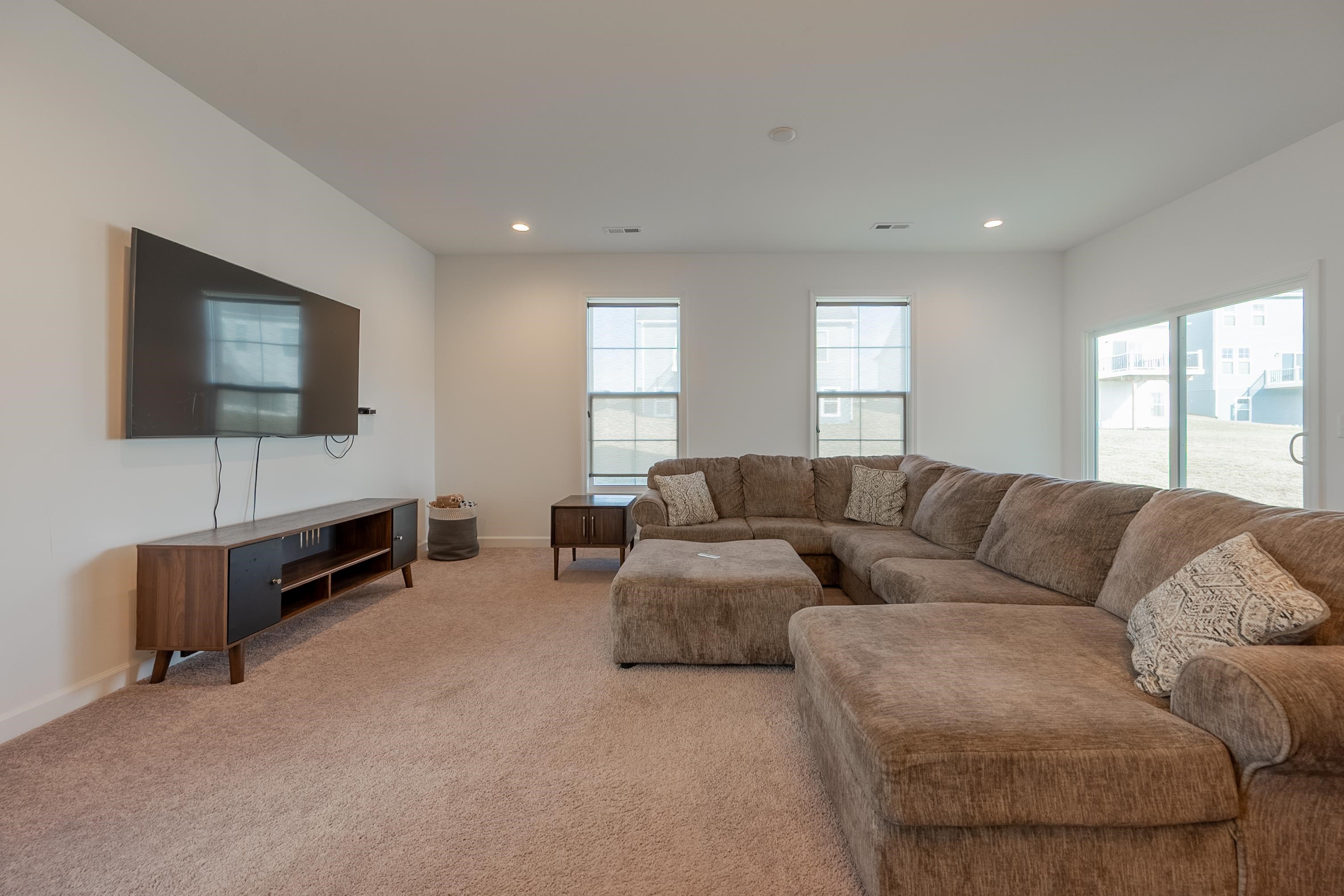 5006 Forsythia Place