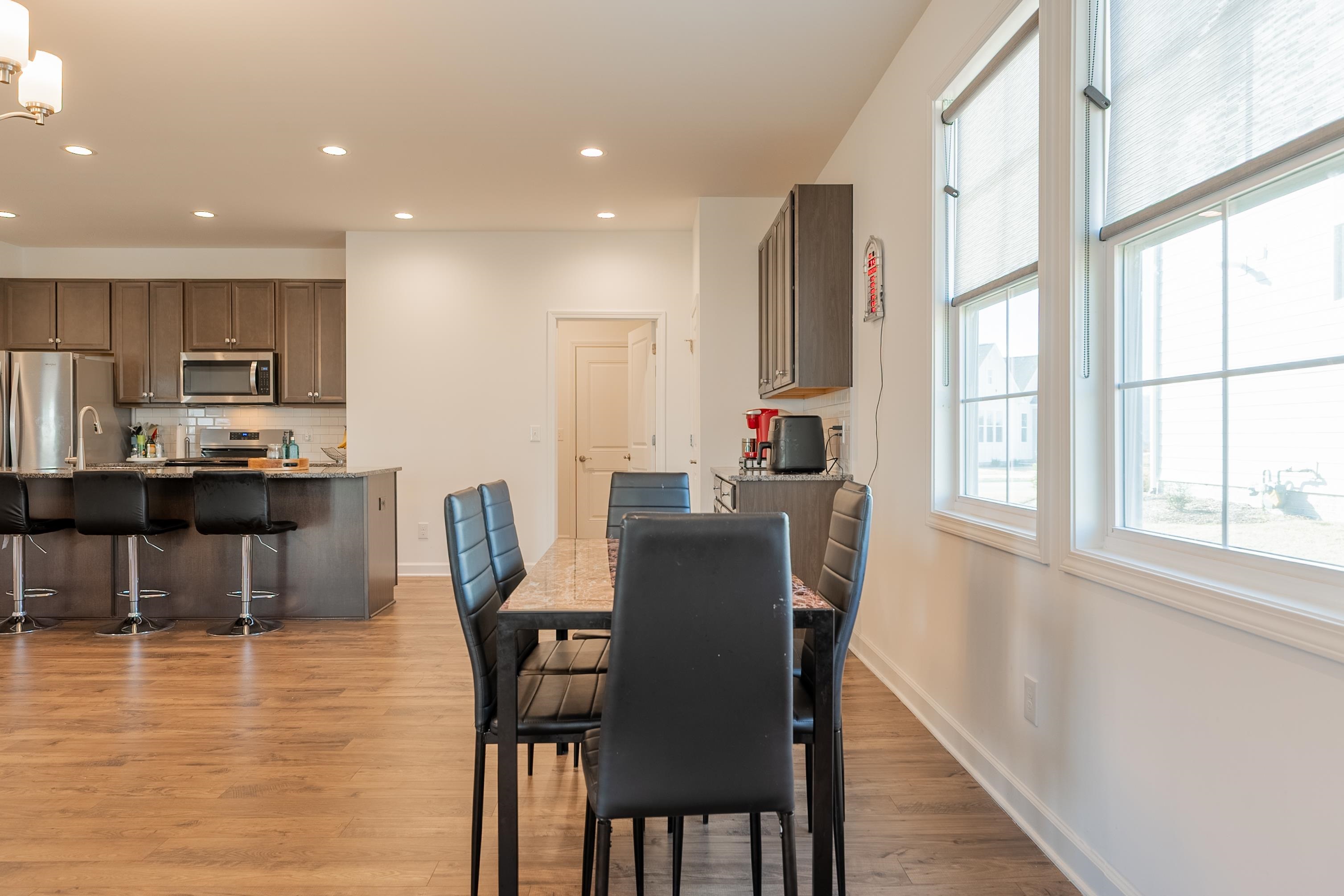 5006 Forsythia Place