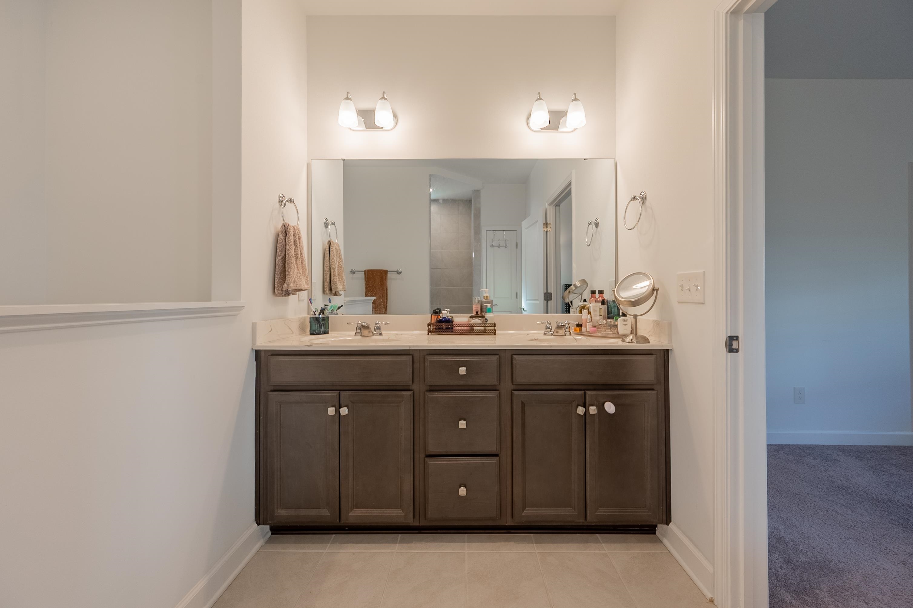 5006 Forsythia Place