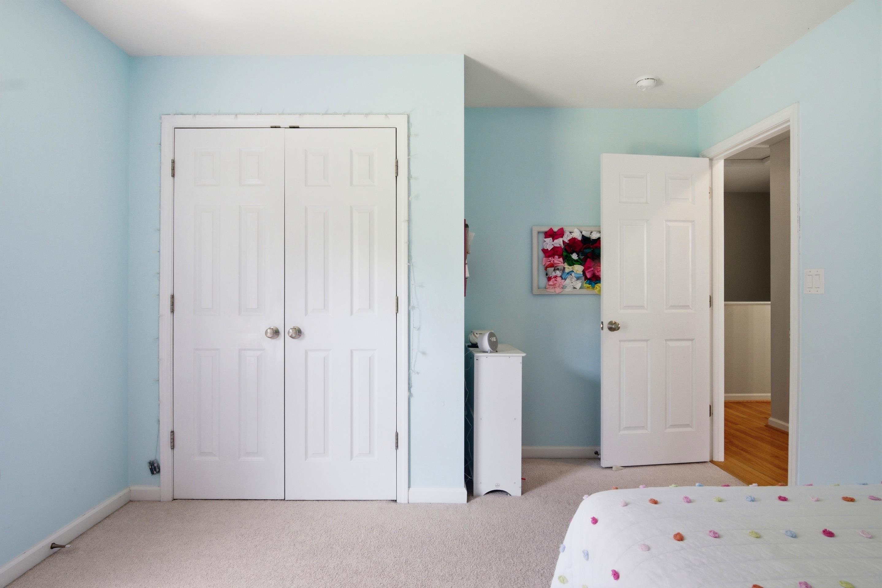 5 King Charles Court NW