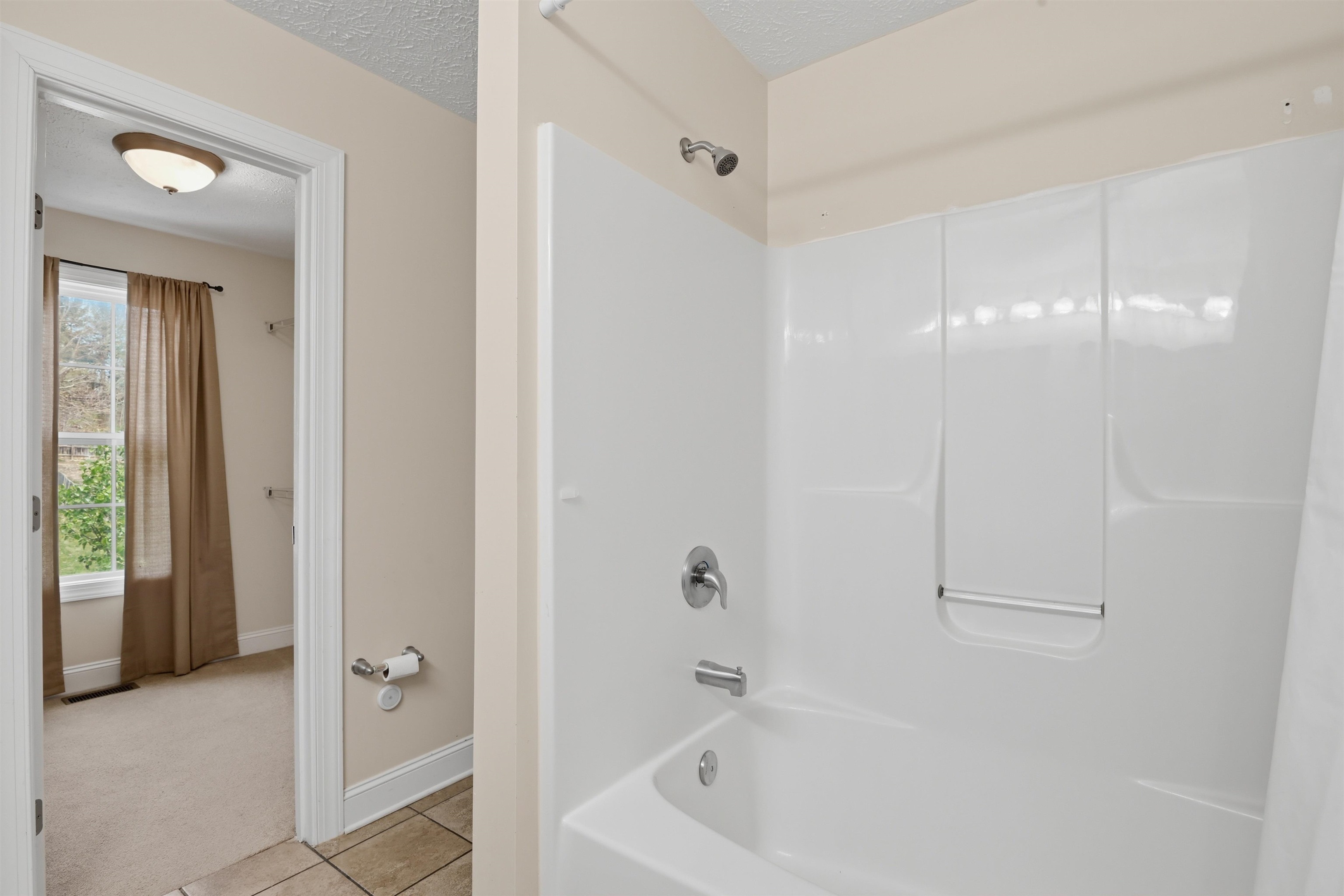 1410 SHERWOOD Drive