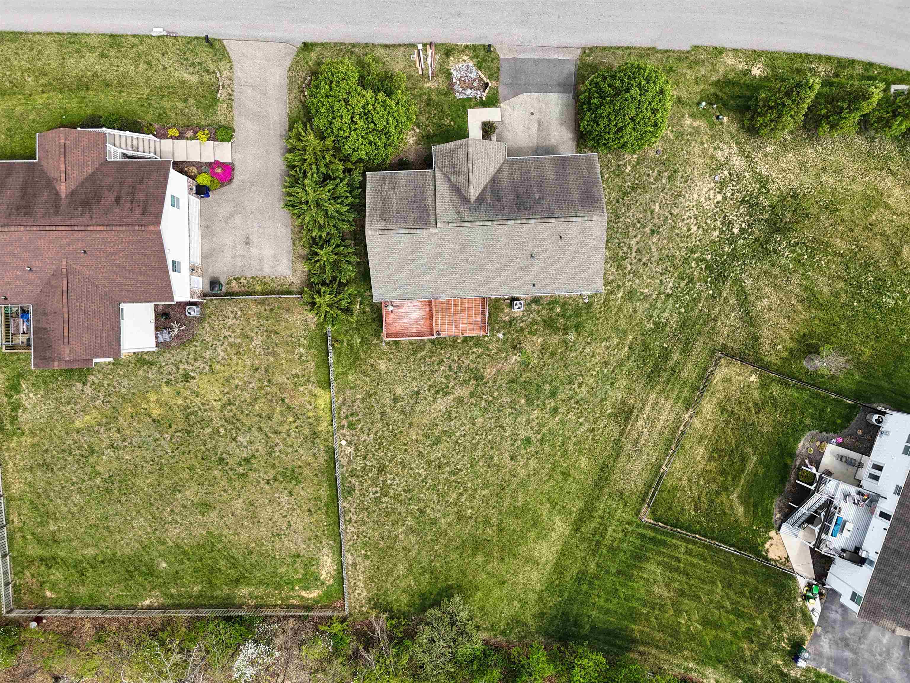 1410 SHERWOOD Drive