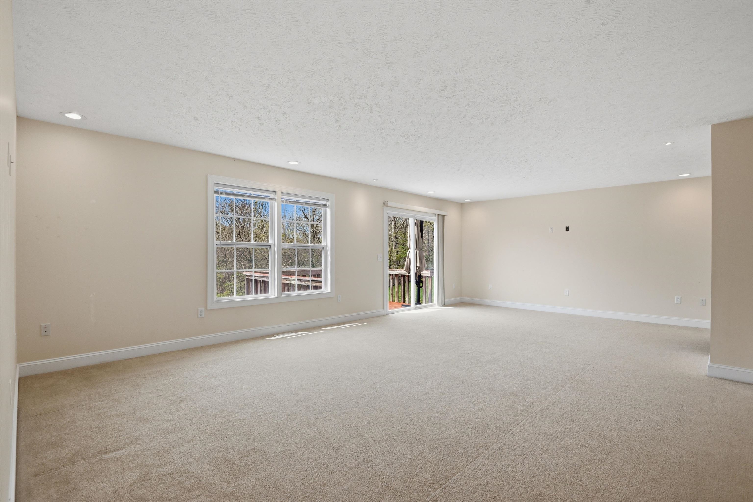 1410 SHERWOOD Drive
