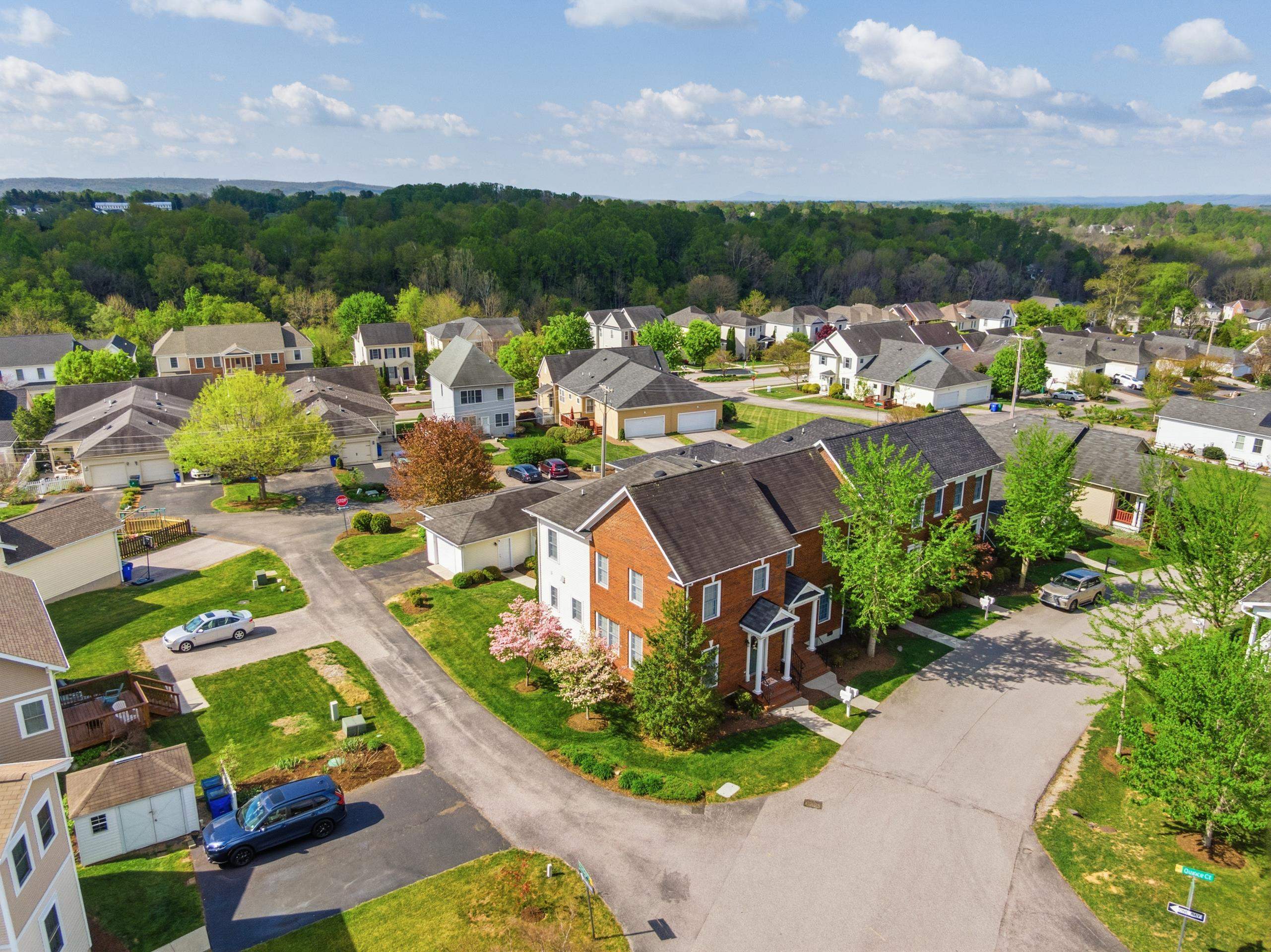 1701 TRILLIUM Lane