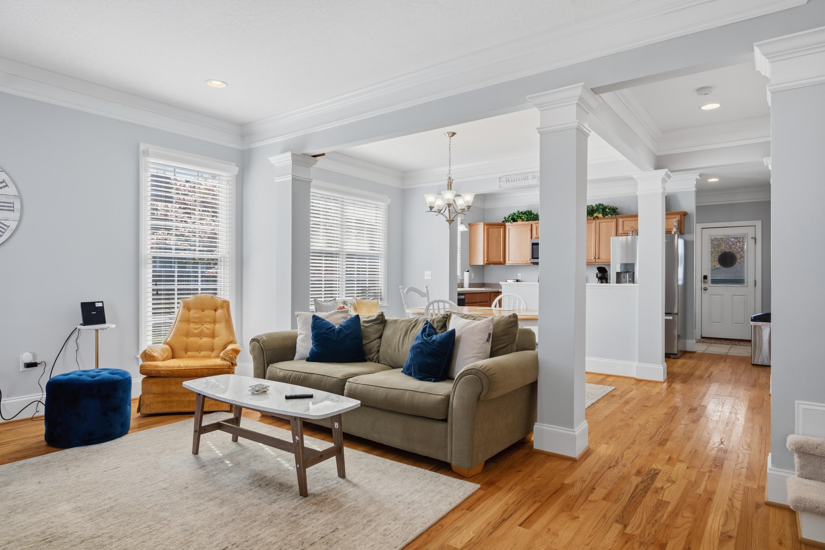 1701 TRILLIUM Lane