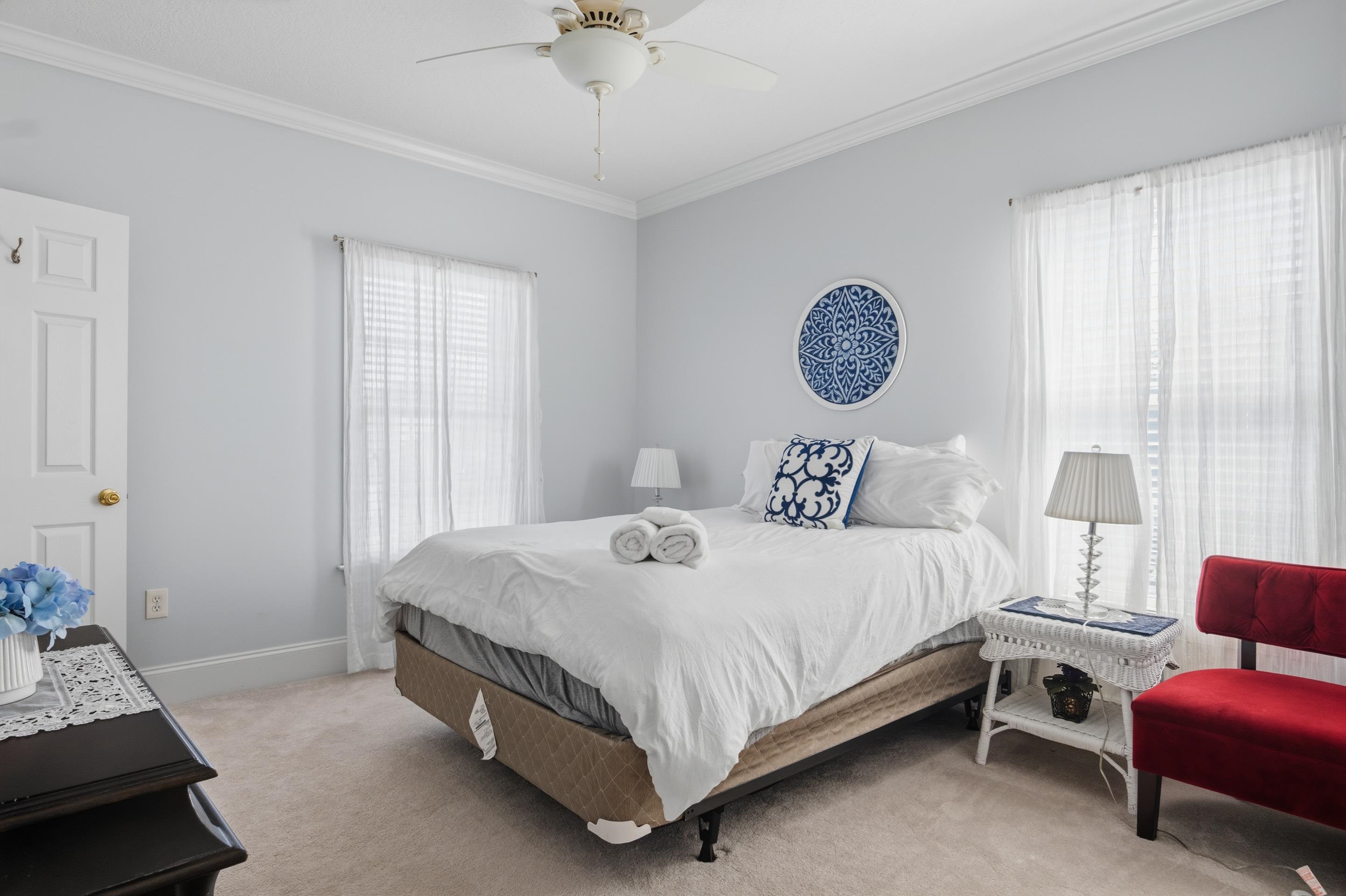 1701 TRILLIUM Lane