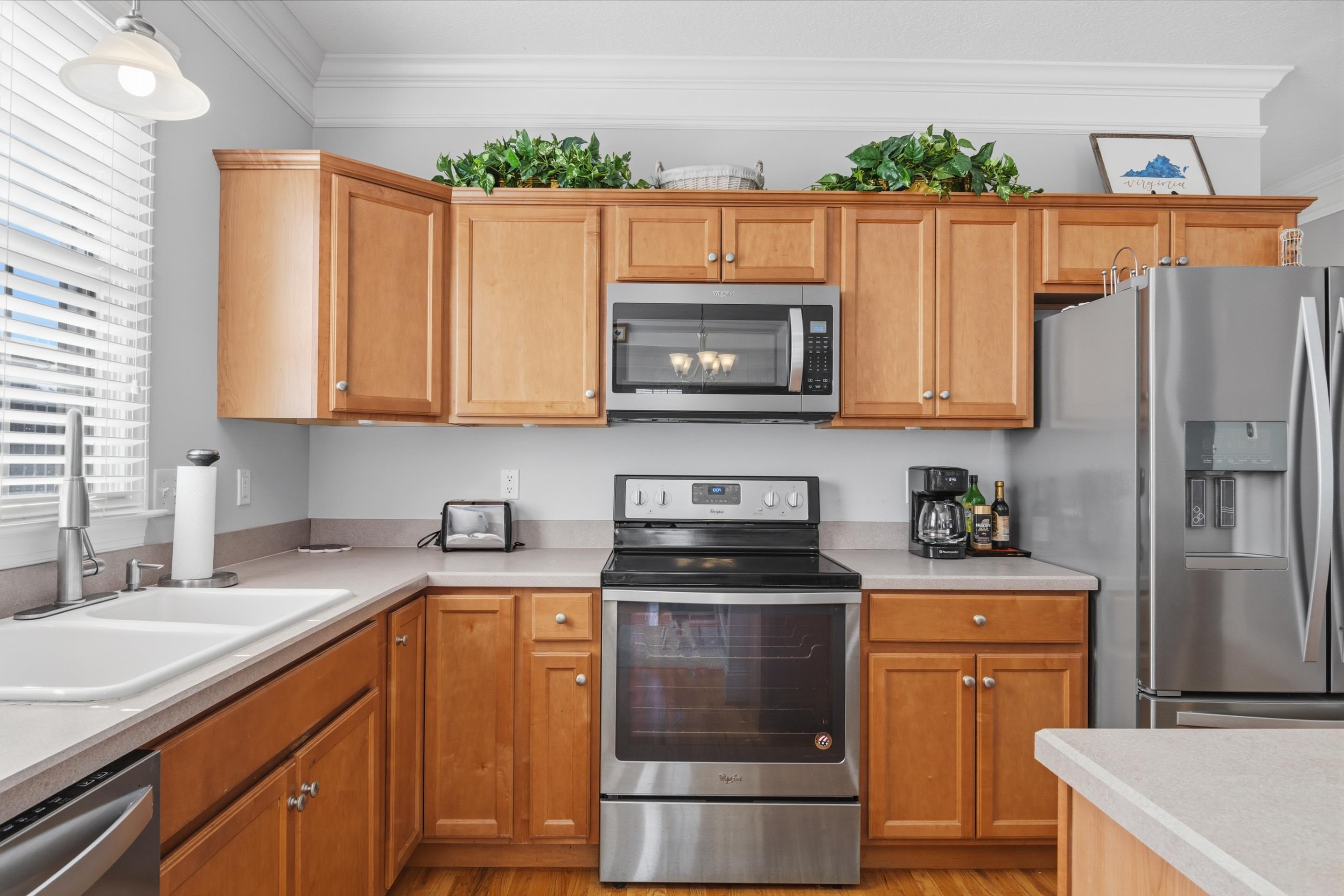 1701 TRILLIUM Lane