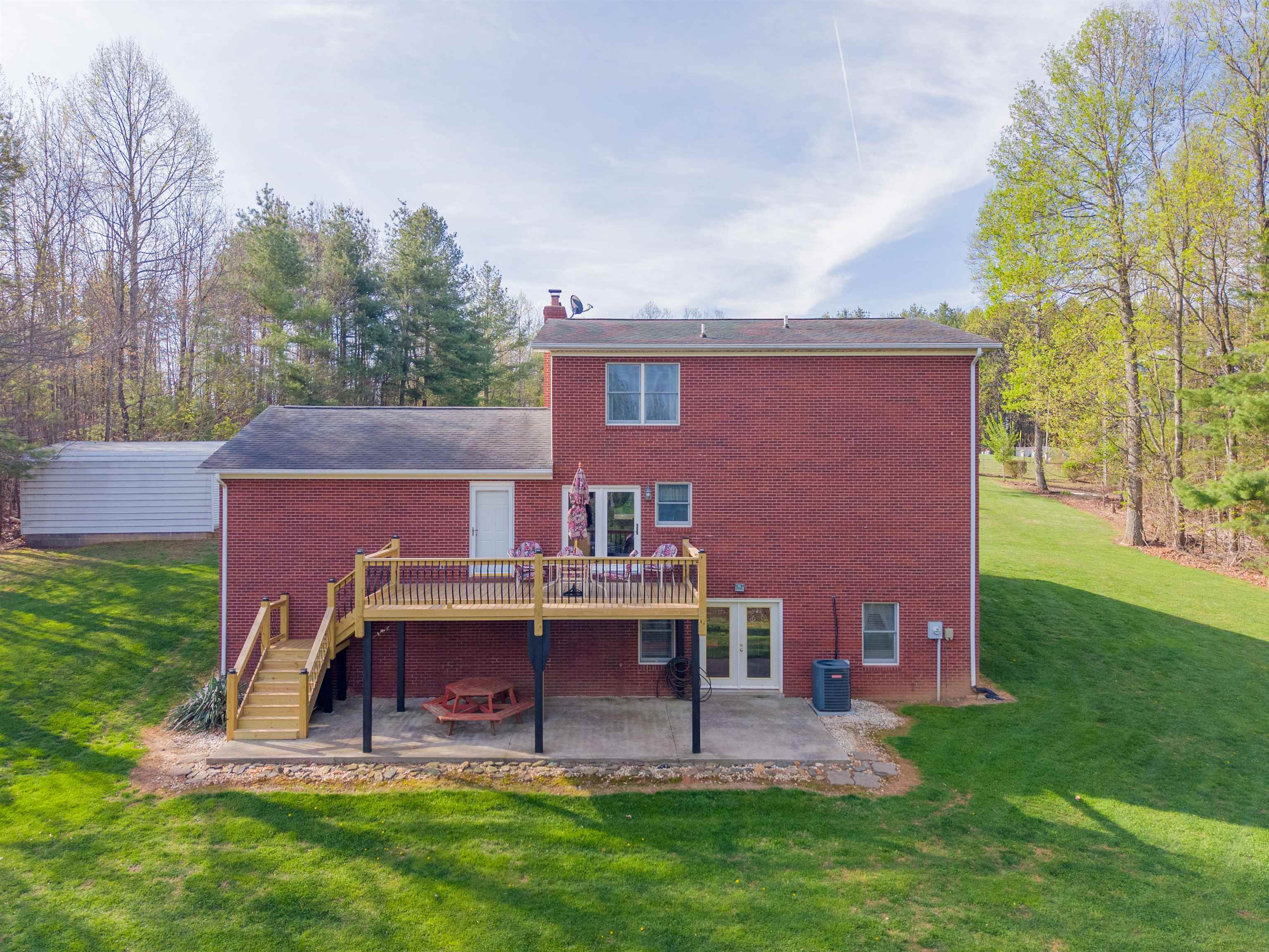 425 Springwillow Drive