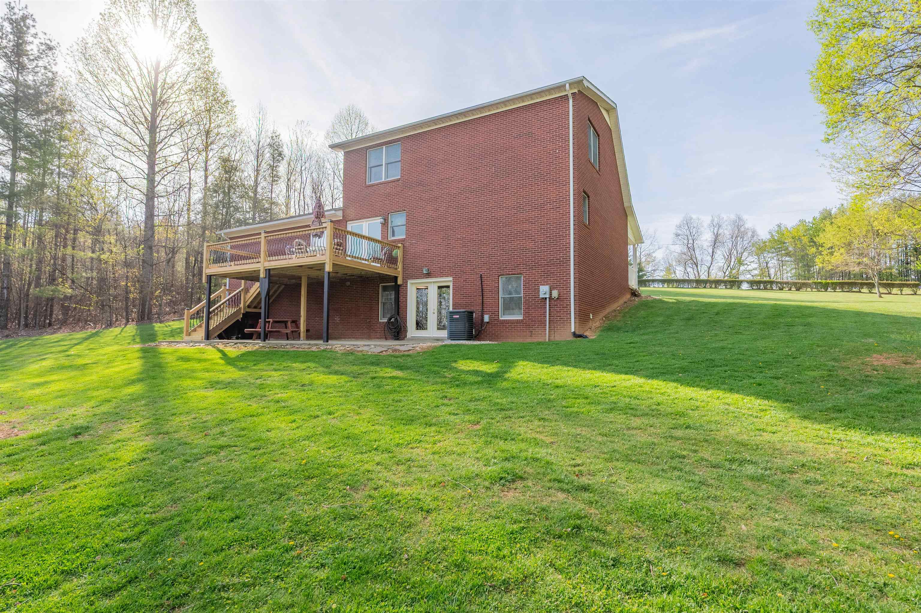 425 Springwillow Drive