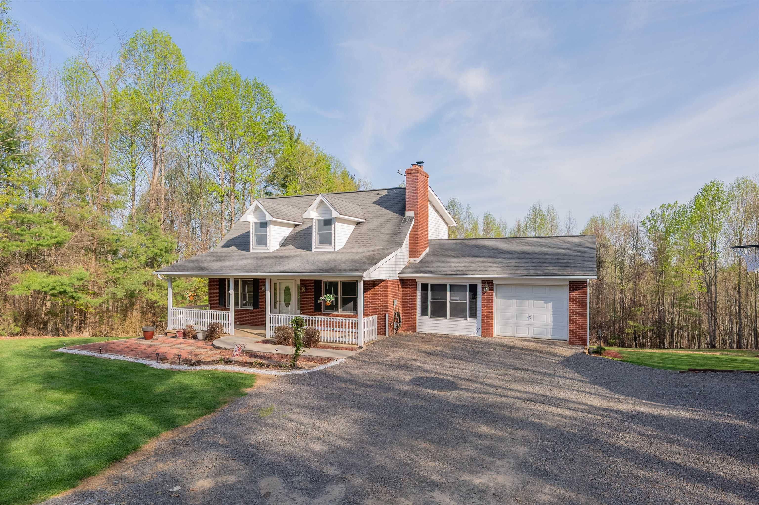 425 Springwillow Drive