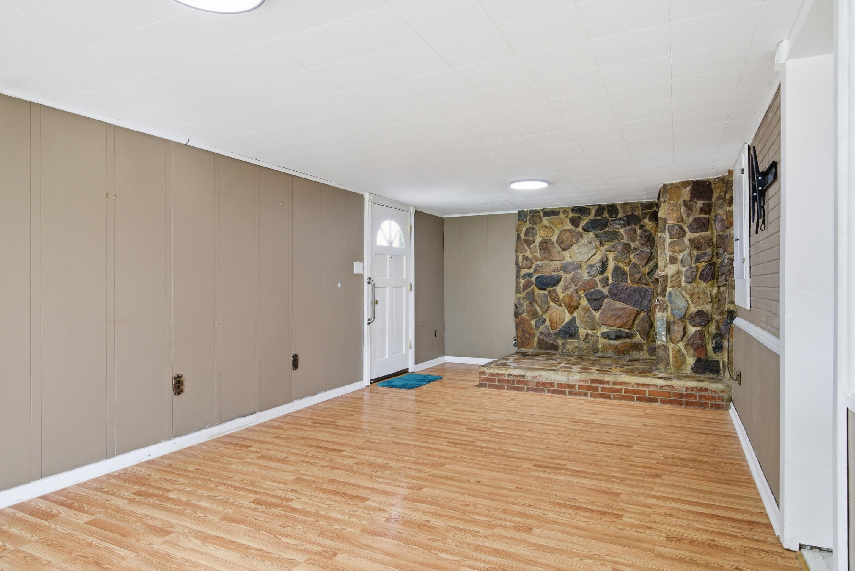 820 Seventh Street