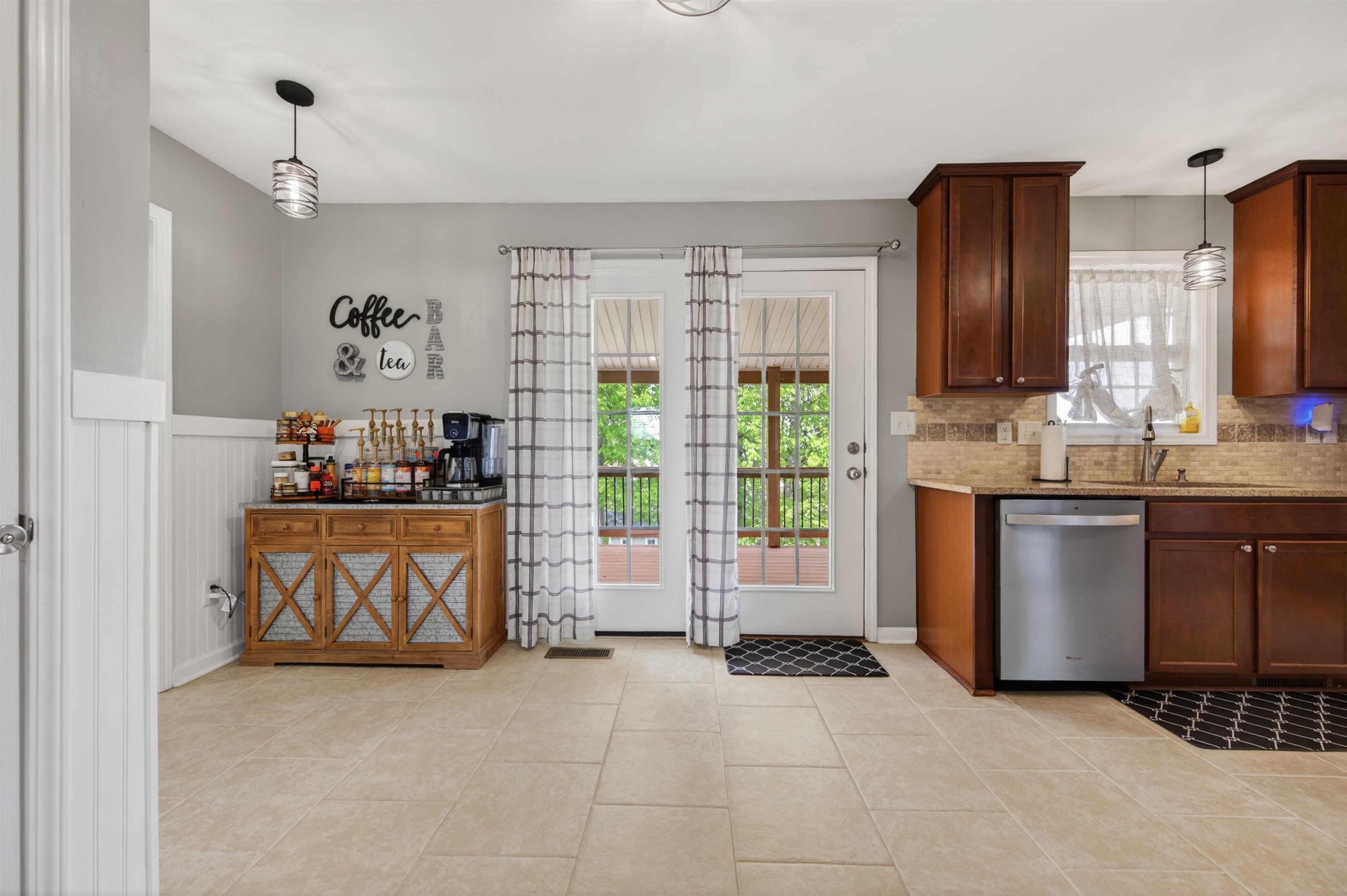 1555 Diana Drive