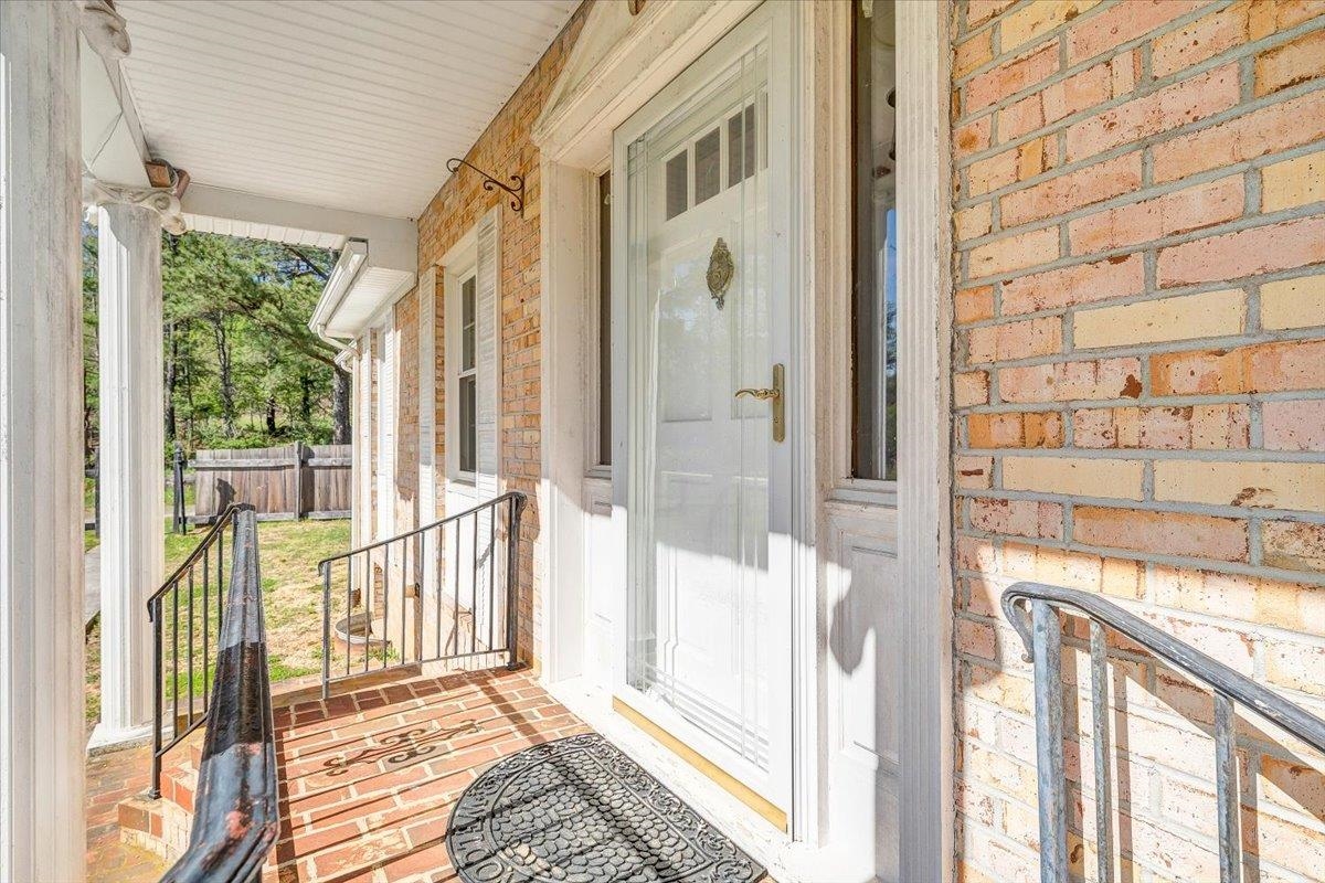 1547 Kings Store Road NE