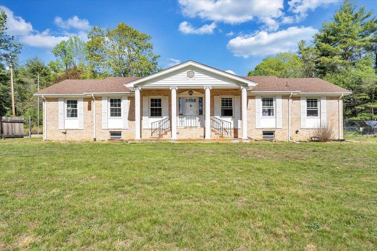 1547 Kings Store Road NE