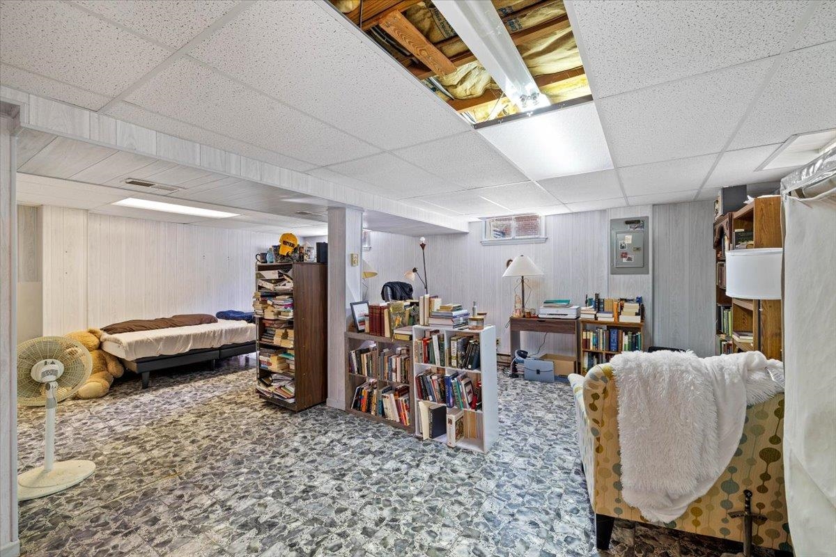 807 Seventh Street