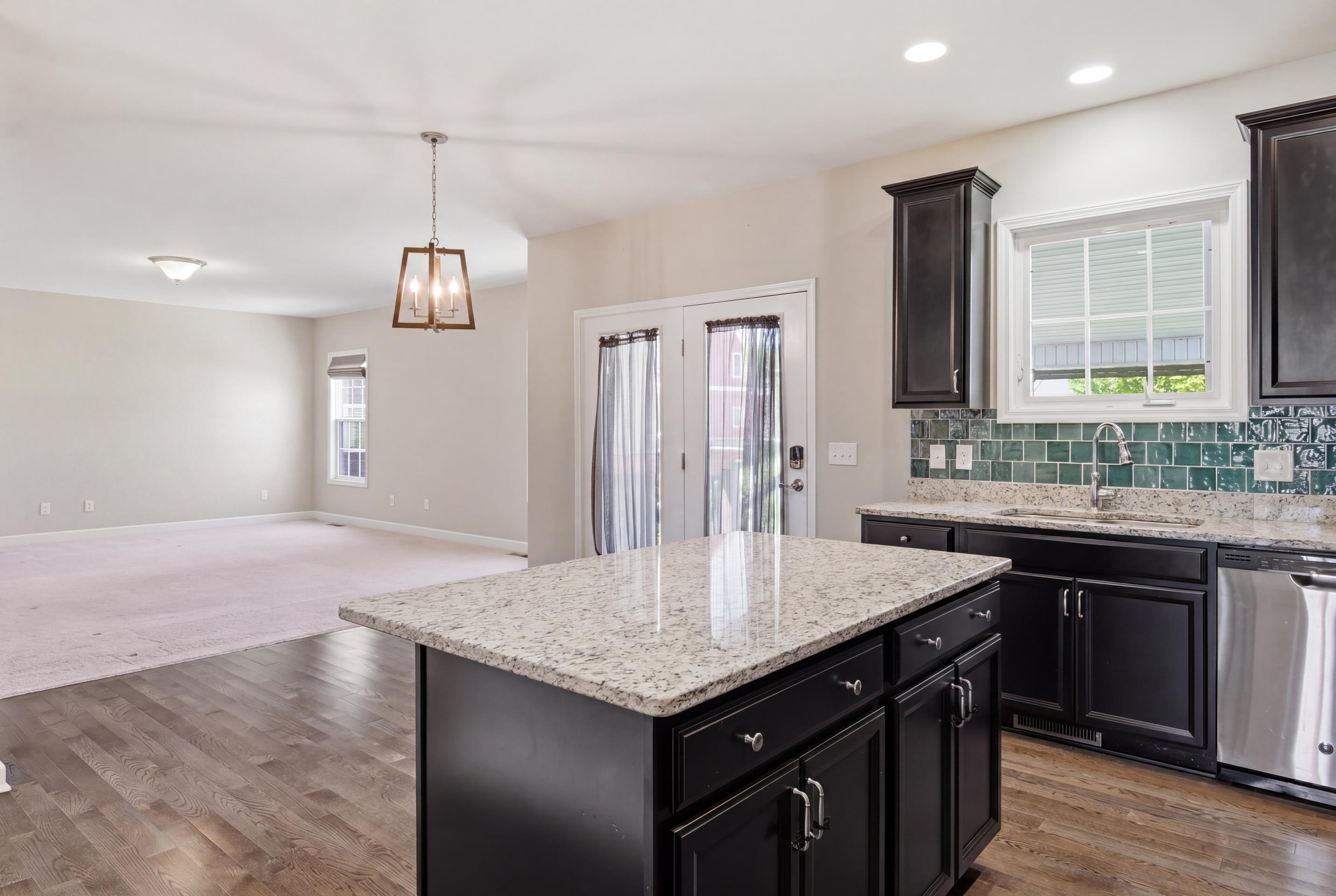 625 Dewdrop Lane