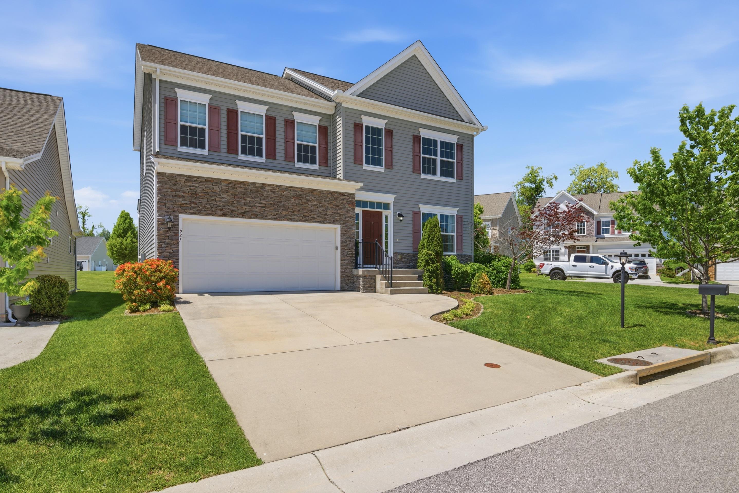 625 Dewdrop Lane