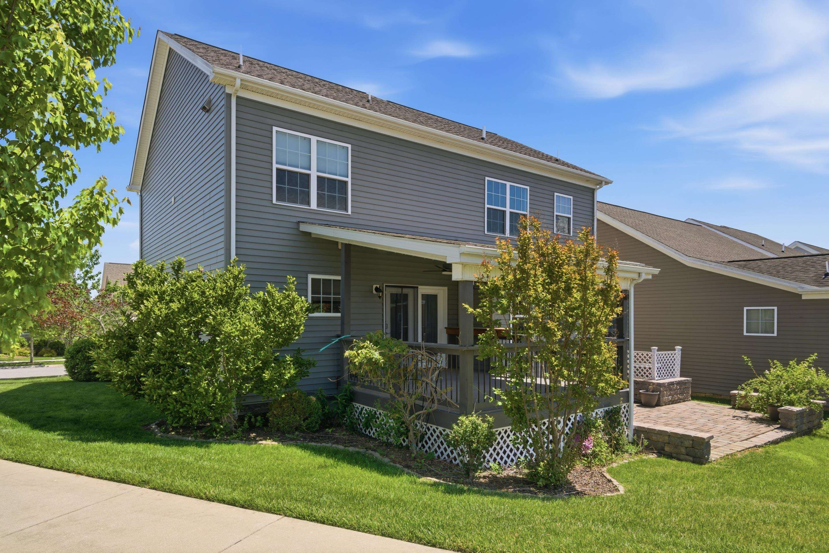 625 Dewdrop Lane