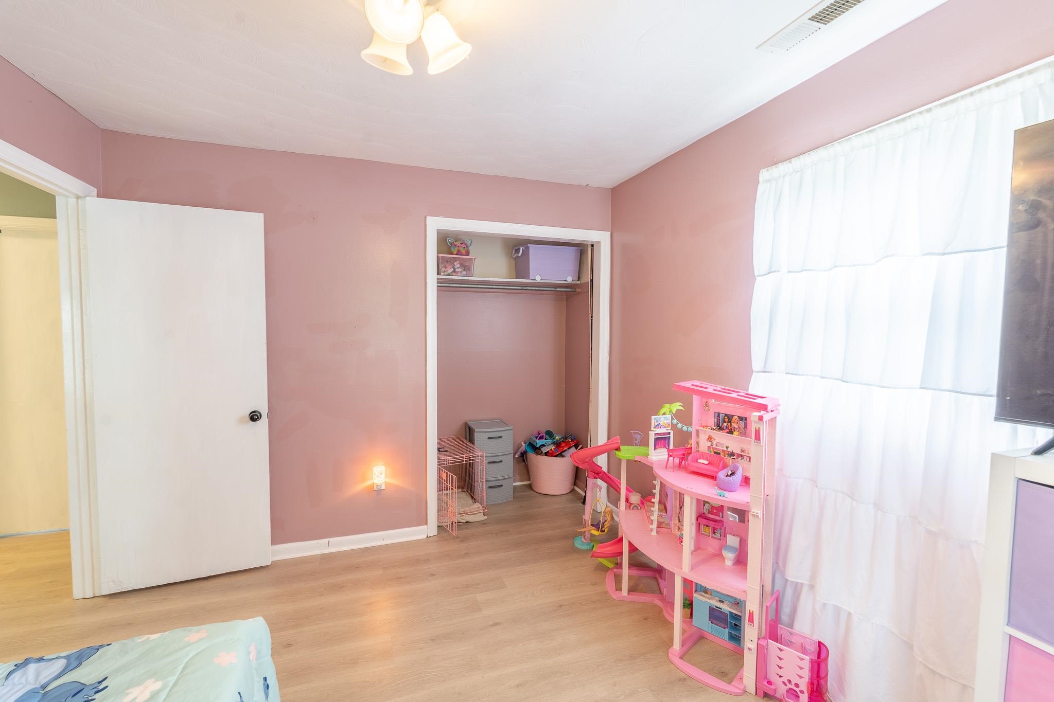 892 Ivanhoe Road