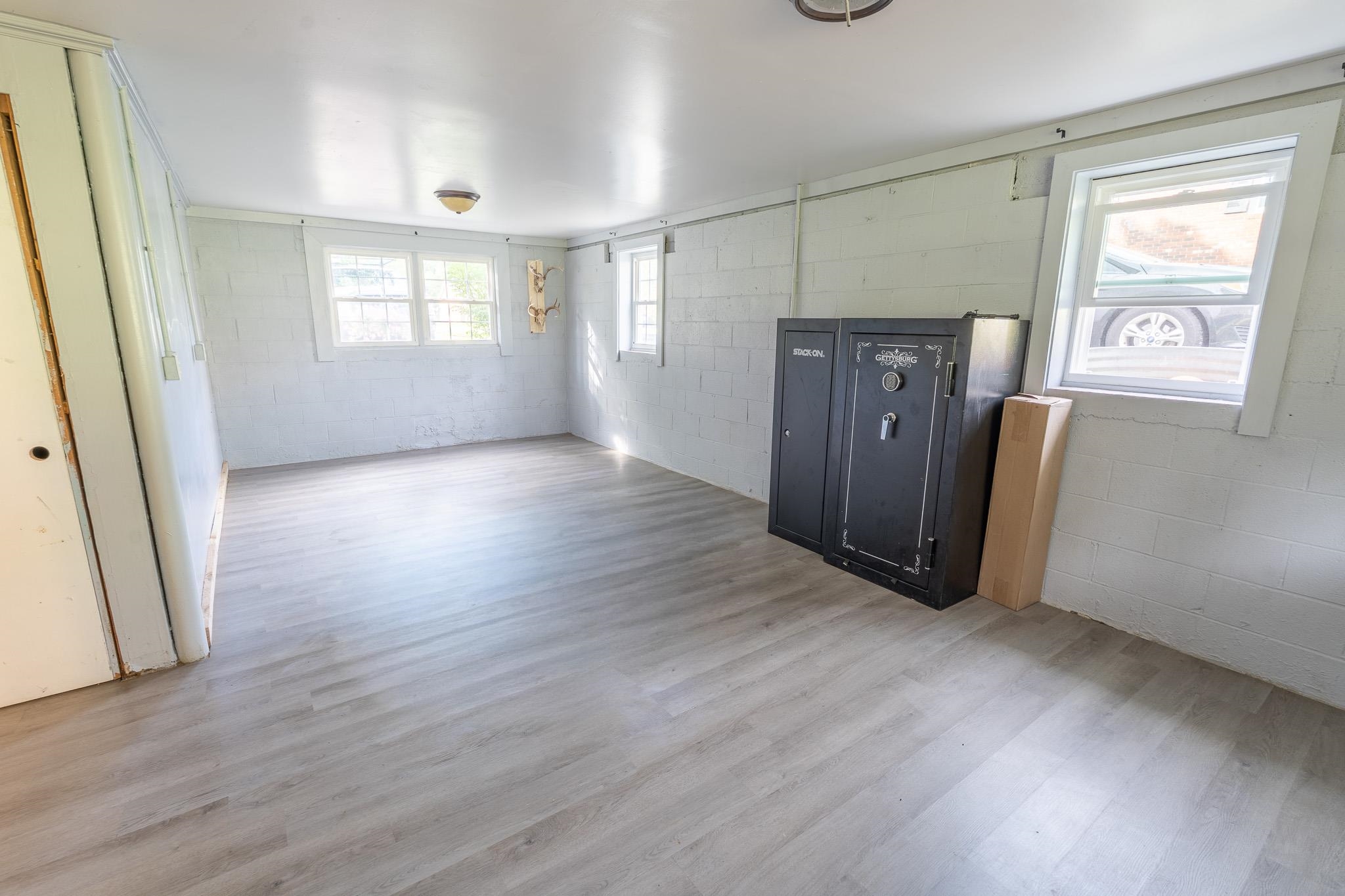 892 Ivanhoe Road