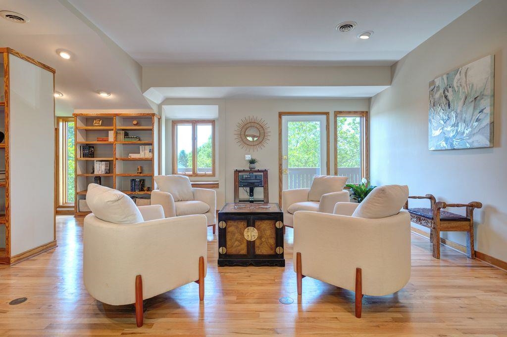 308 SEMINOLE Drive