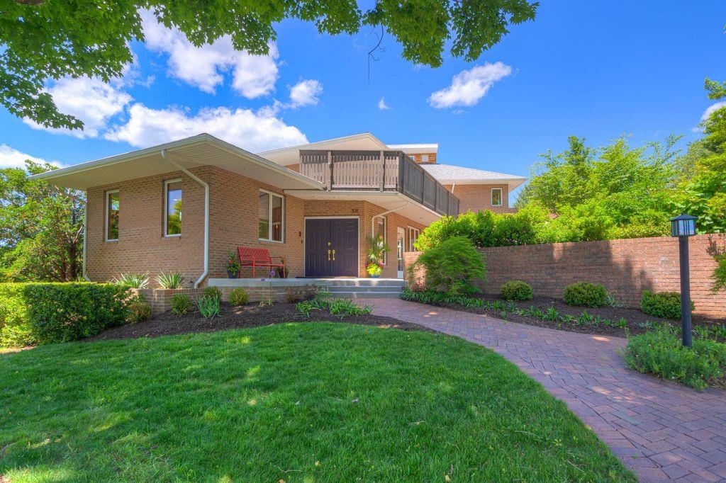 308 SEMINOLE Drive