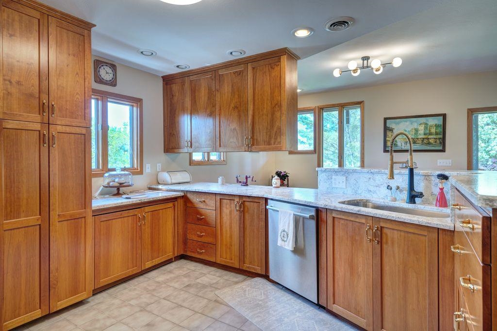 308 SEMINOLE Drive