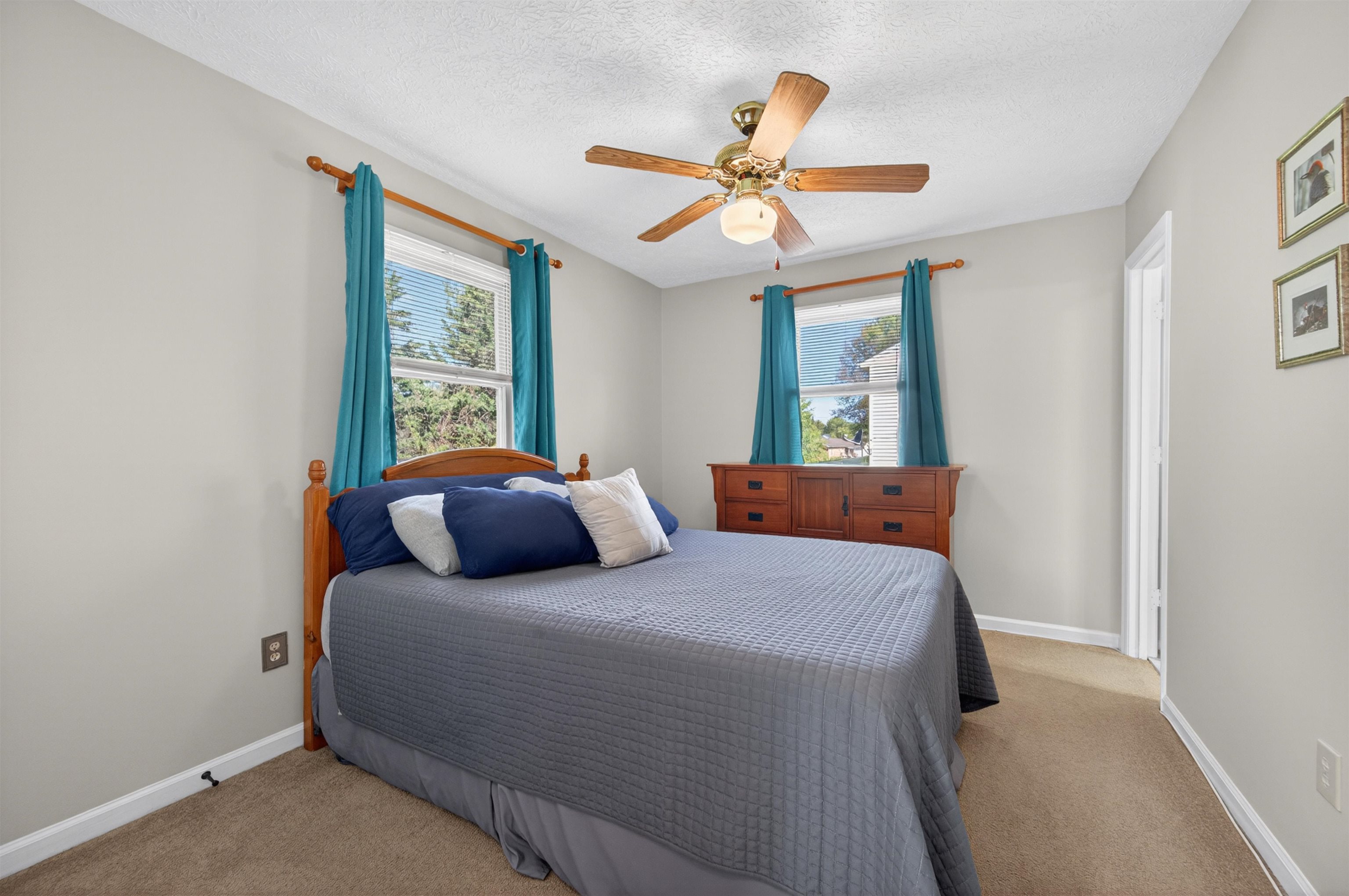 1359 Sandy Circle