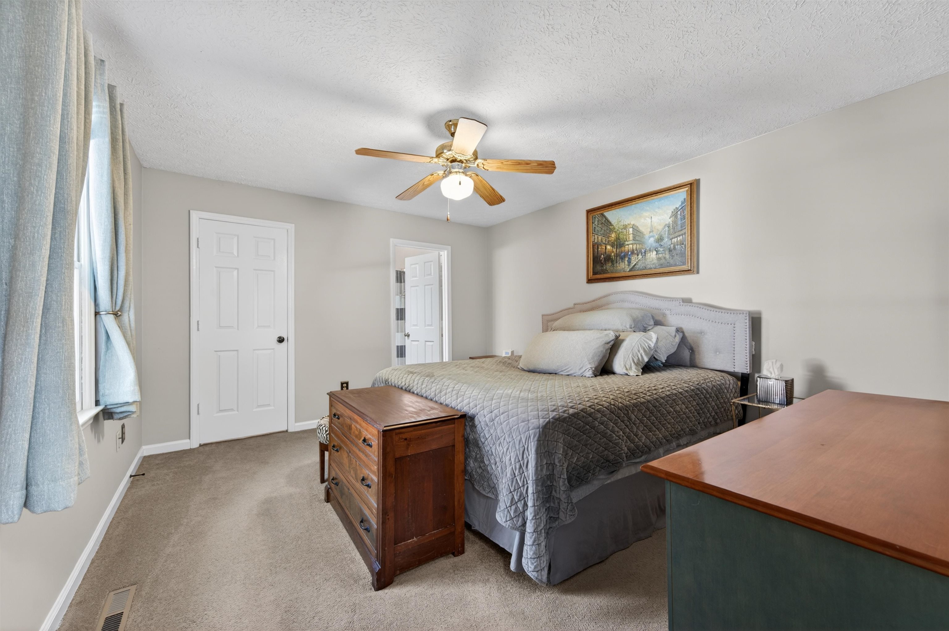 1359 Sandy Circle