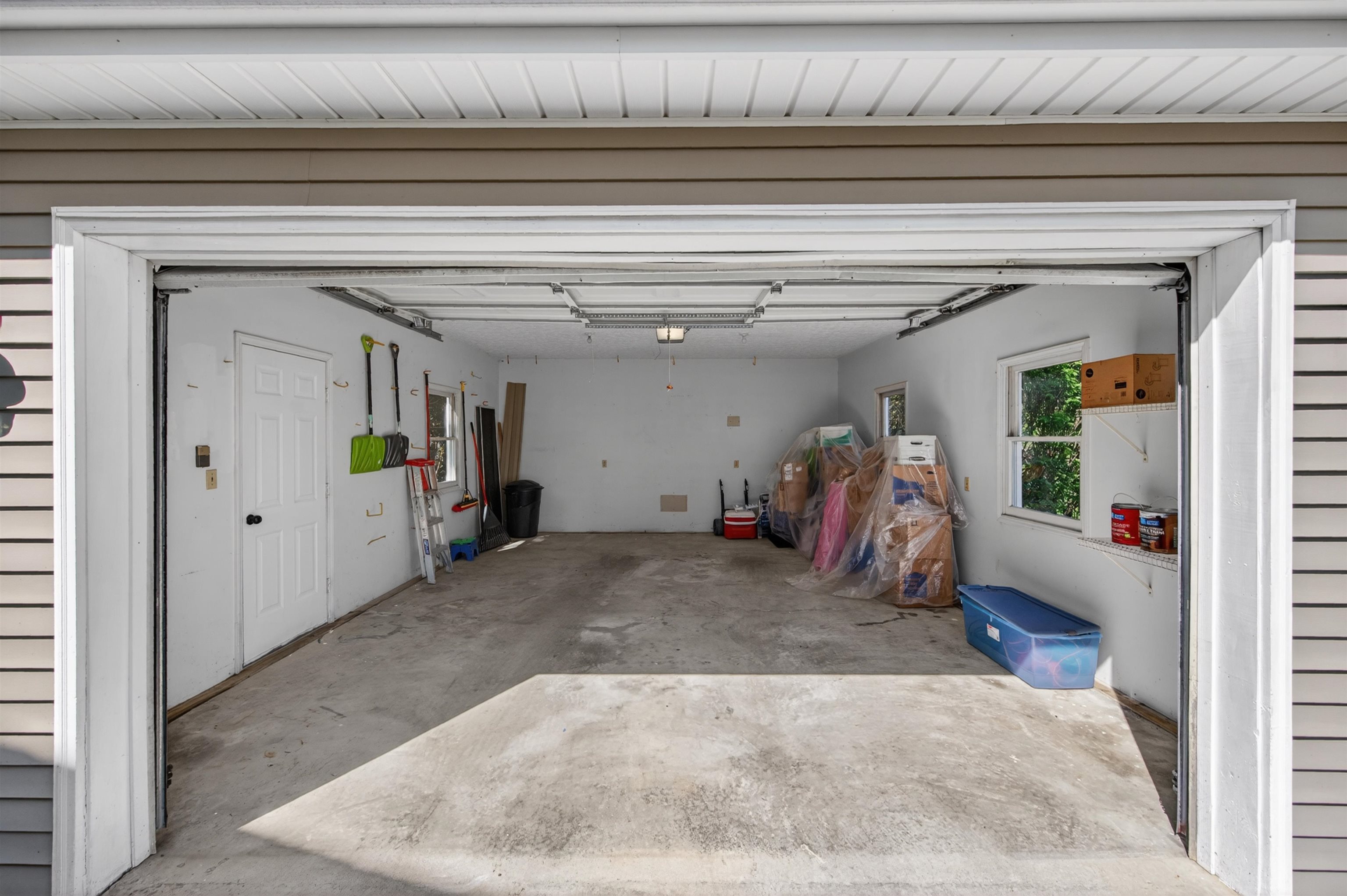 1359 Sandy Circle