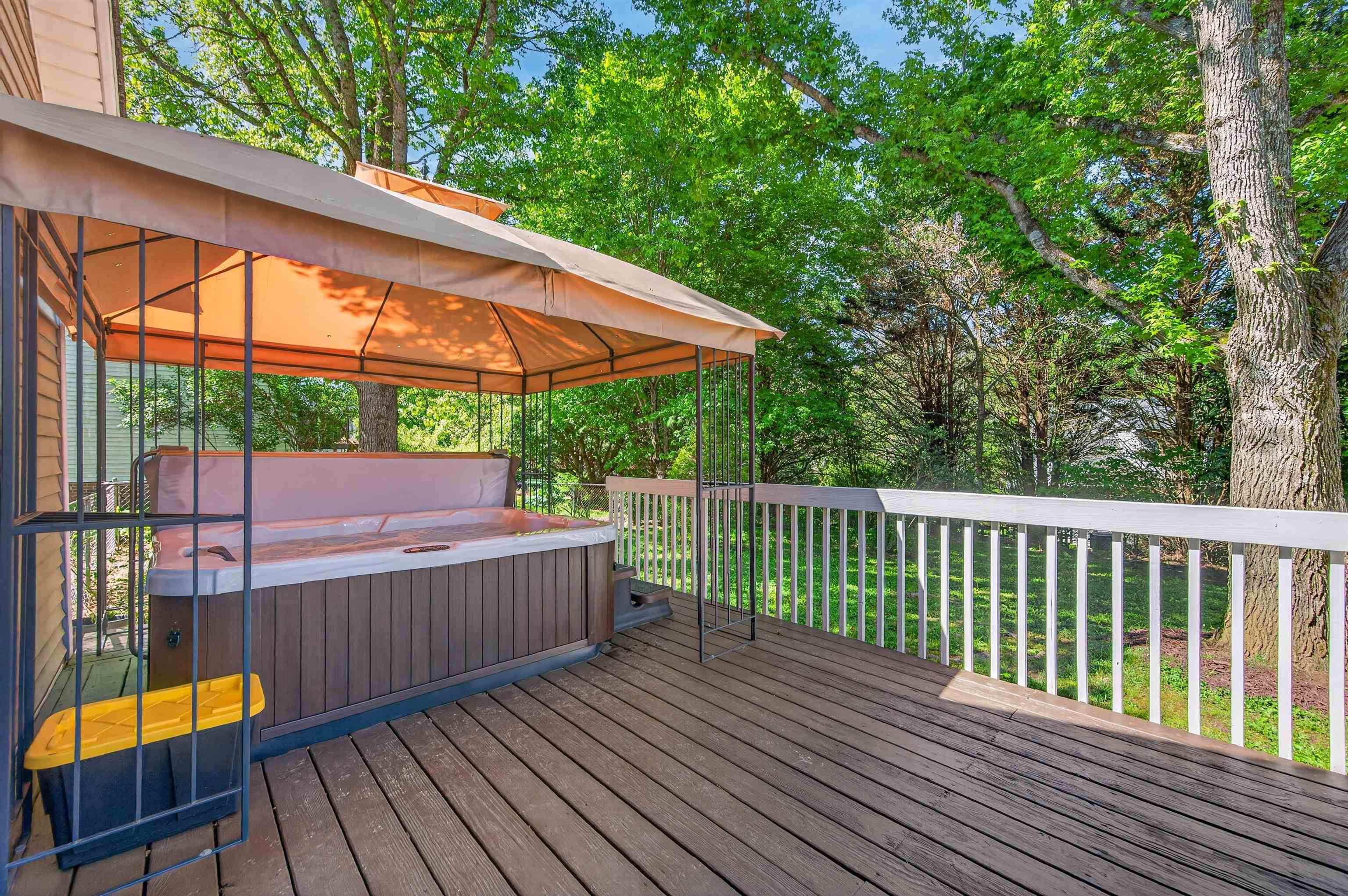 1359 Sandy Circle