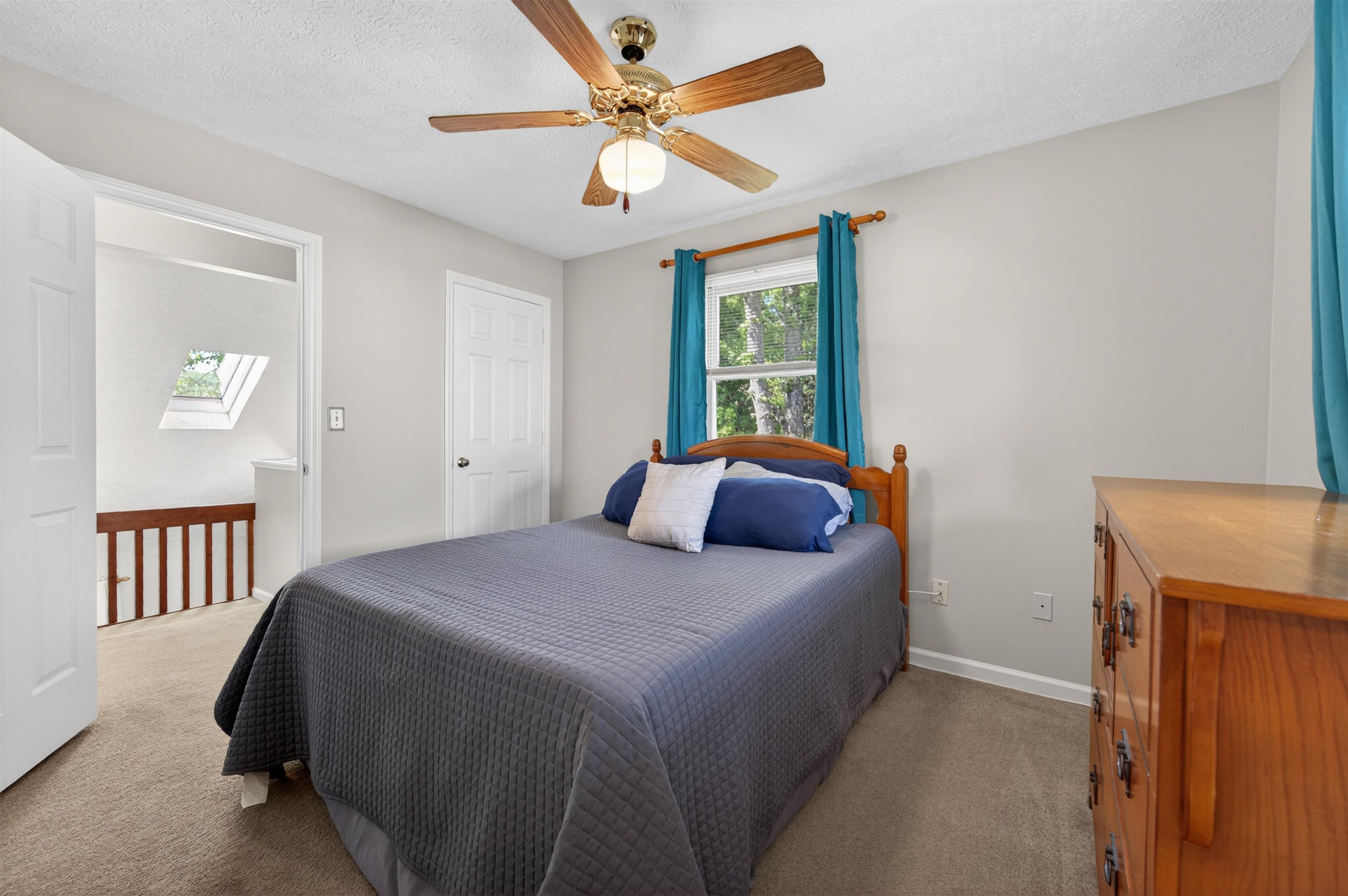 1359 Sandy Circle