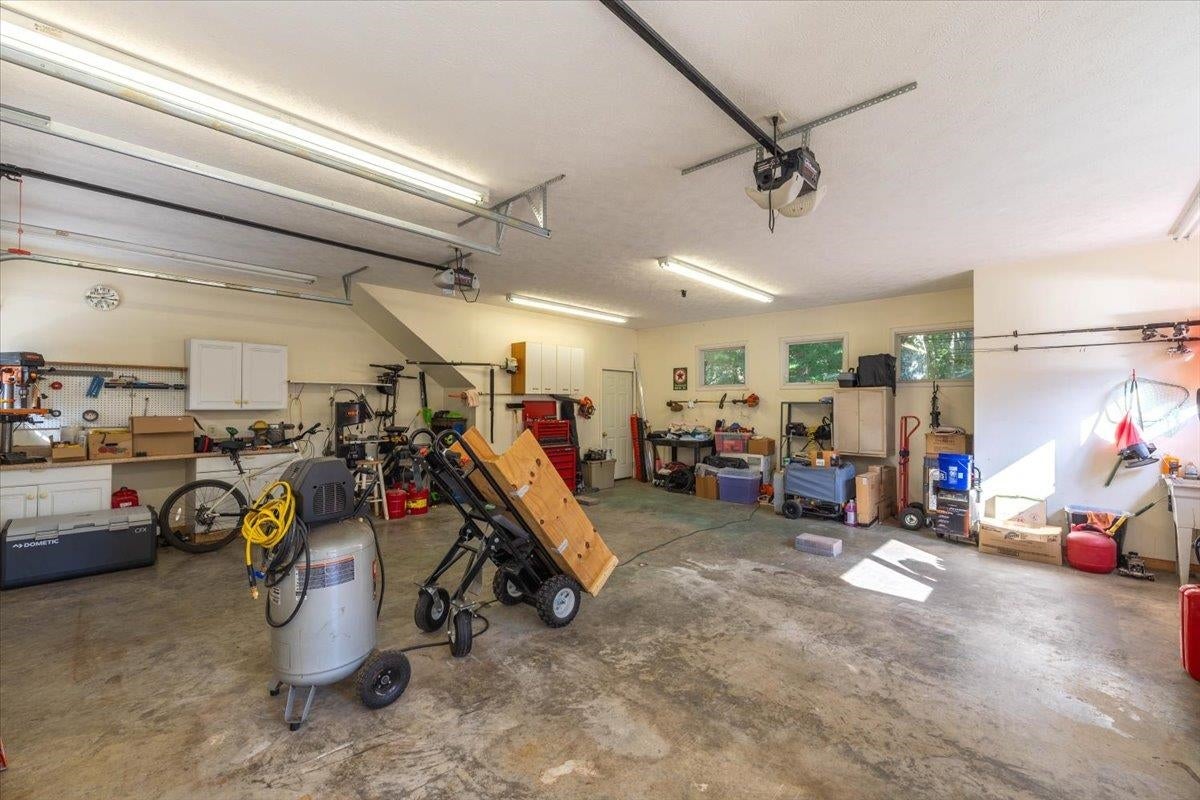 4861 MORRIS Road
