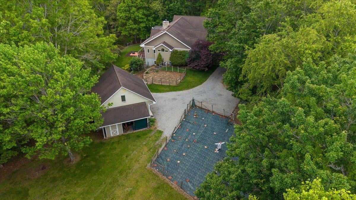 4861 MORRIS Road