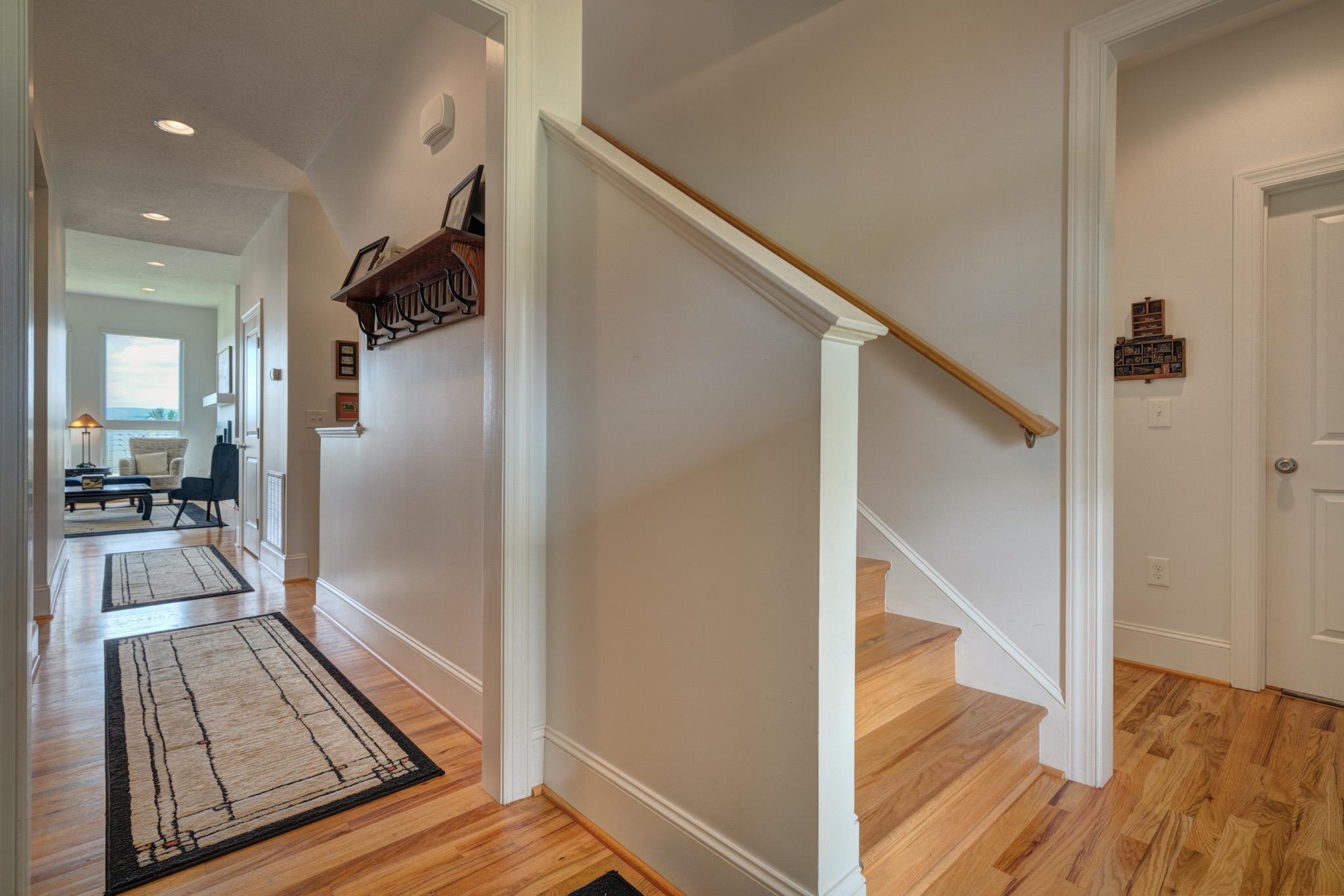 609 Kelly Lane