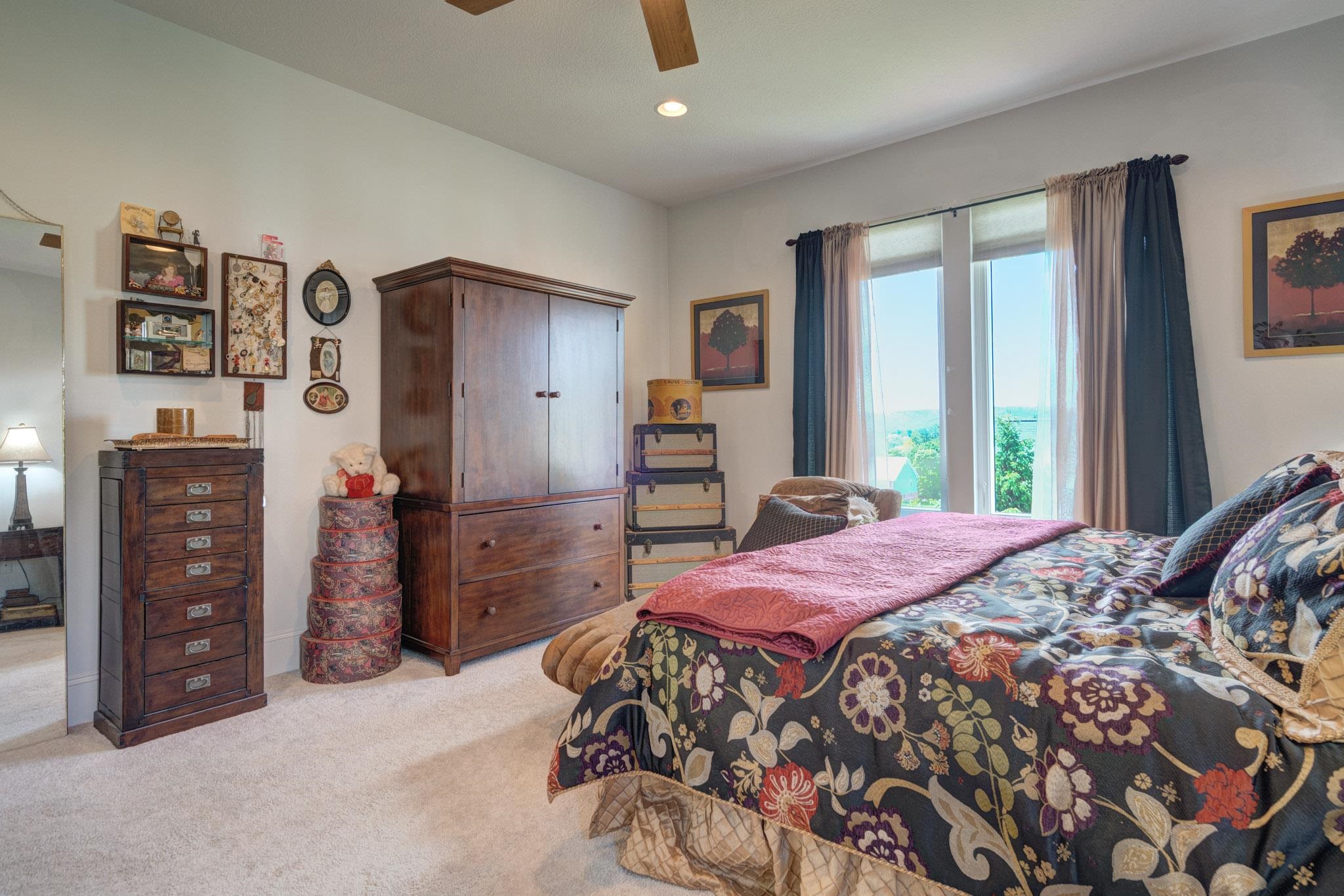 609 Kelly Lane