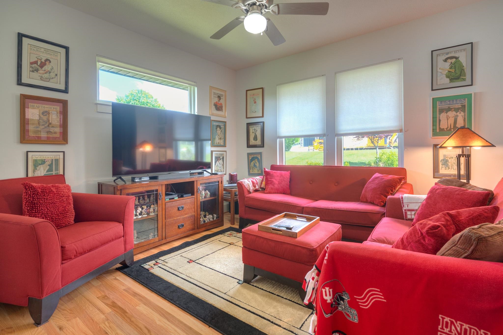 609 Kelly Lane