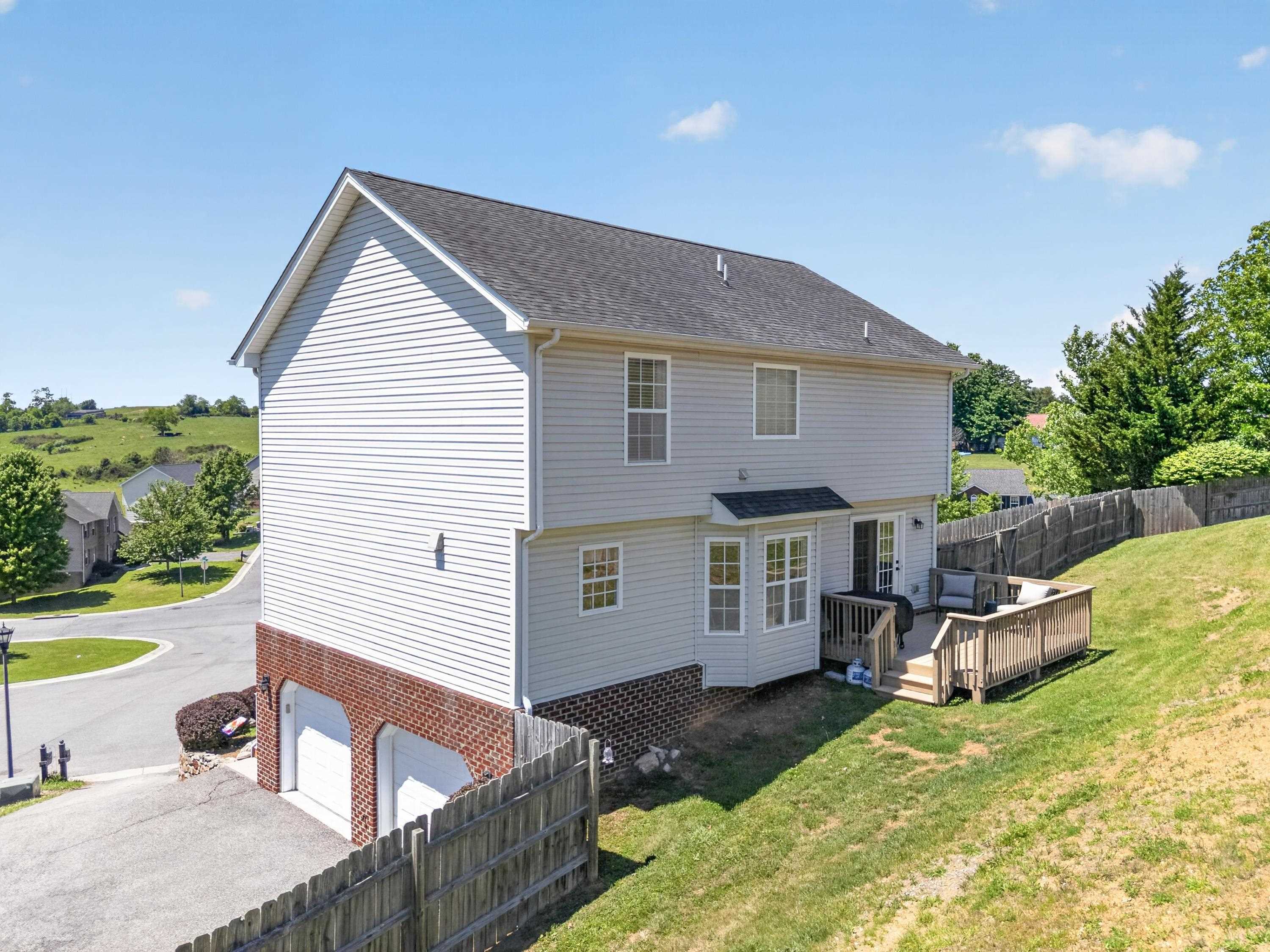 475 Majestic Drive