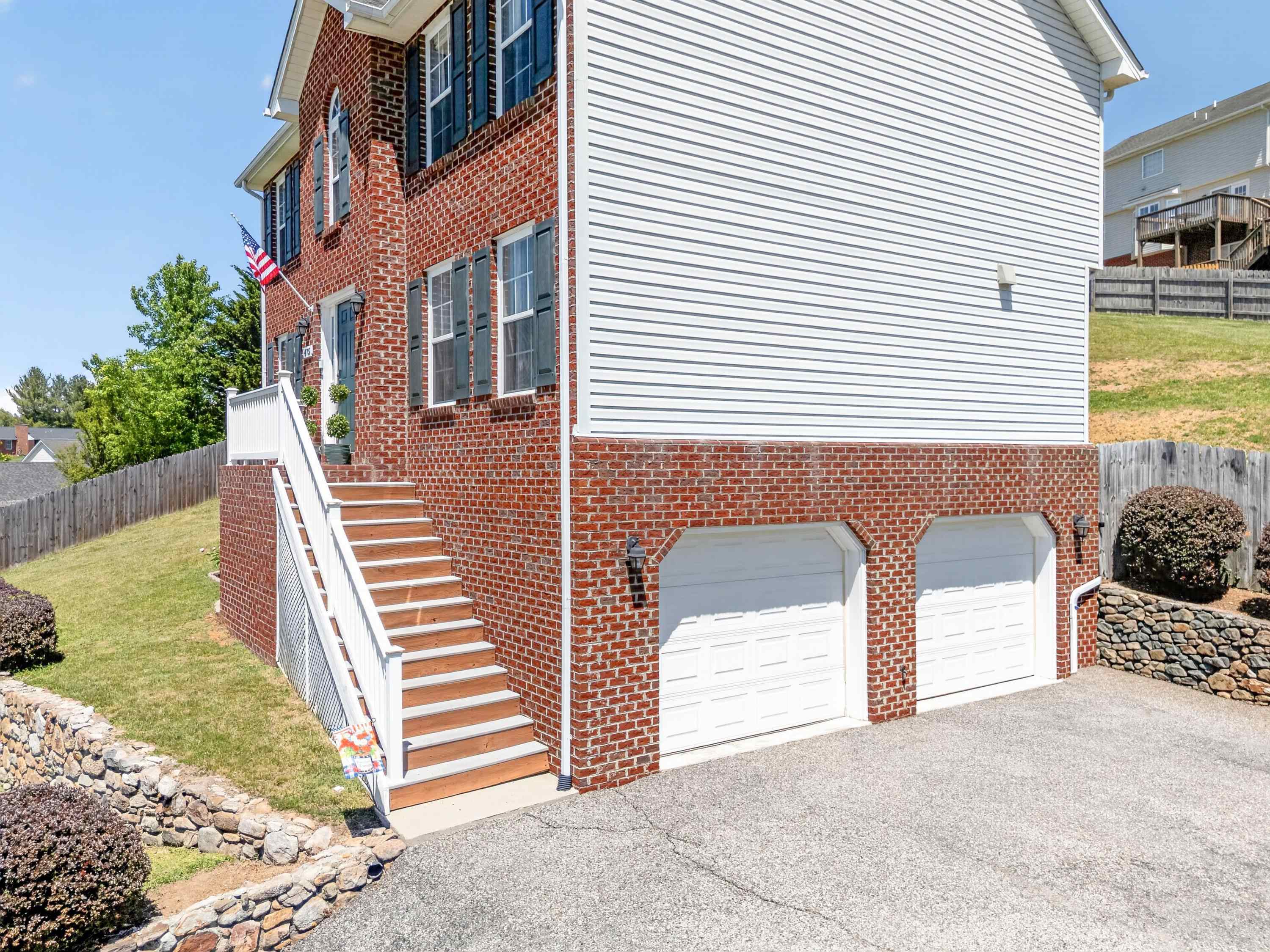 475 Majestic Drive