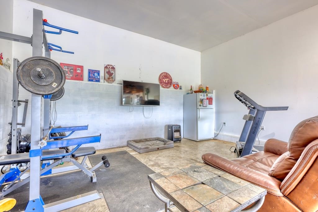 1460 West View Drive