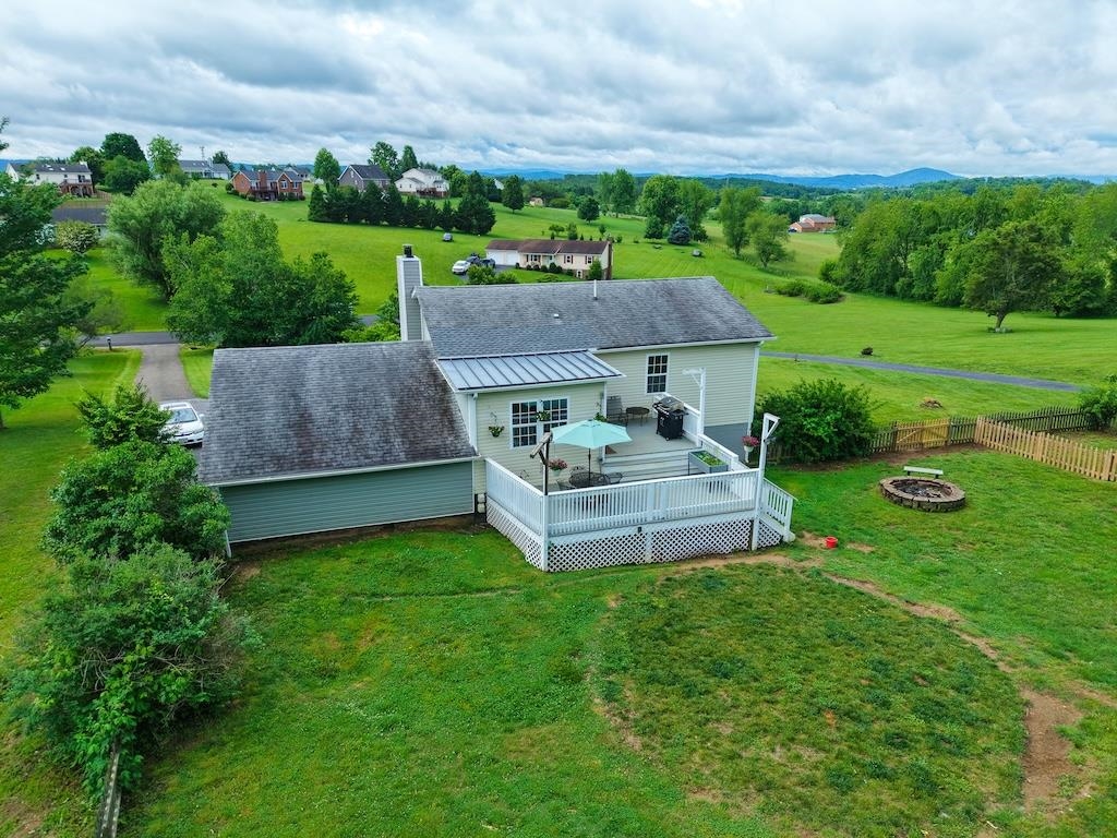 1460 West View Drive