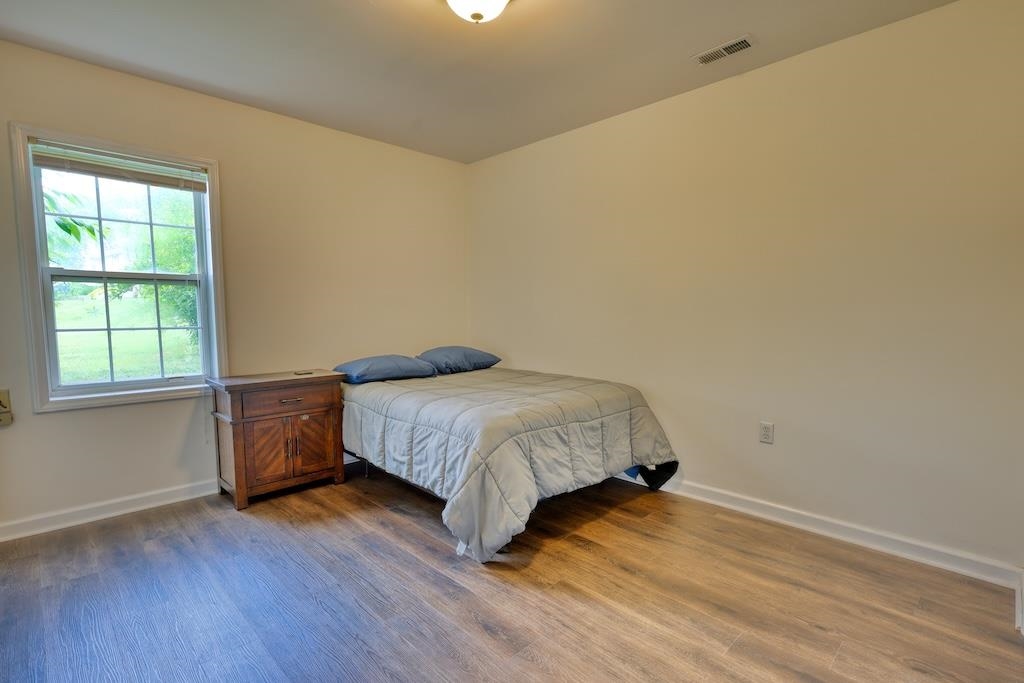 1460 West View Drive