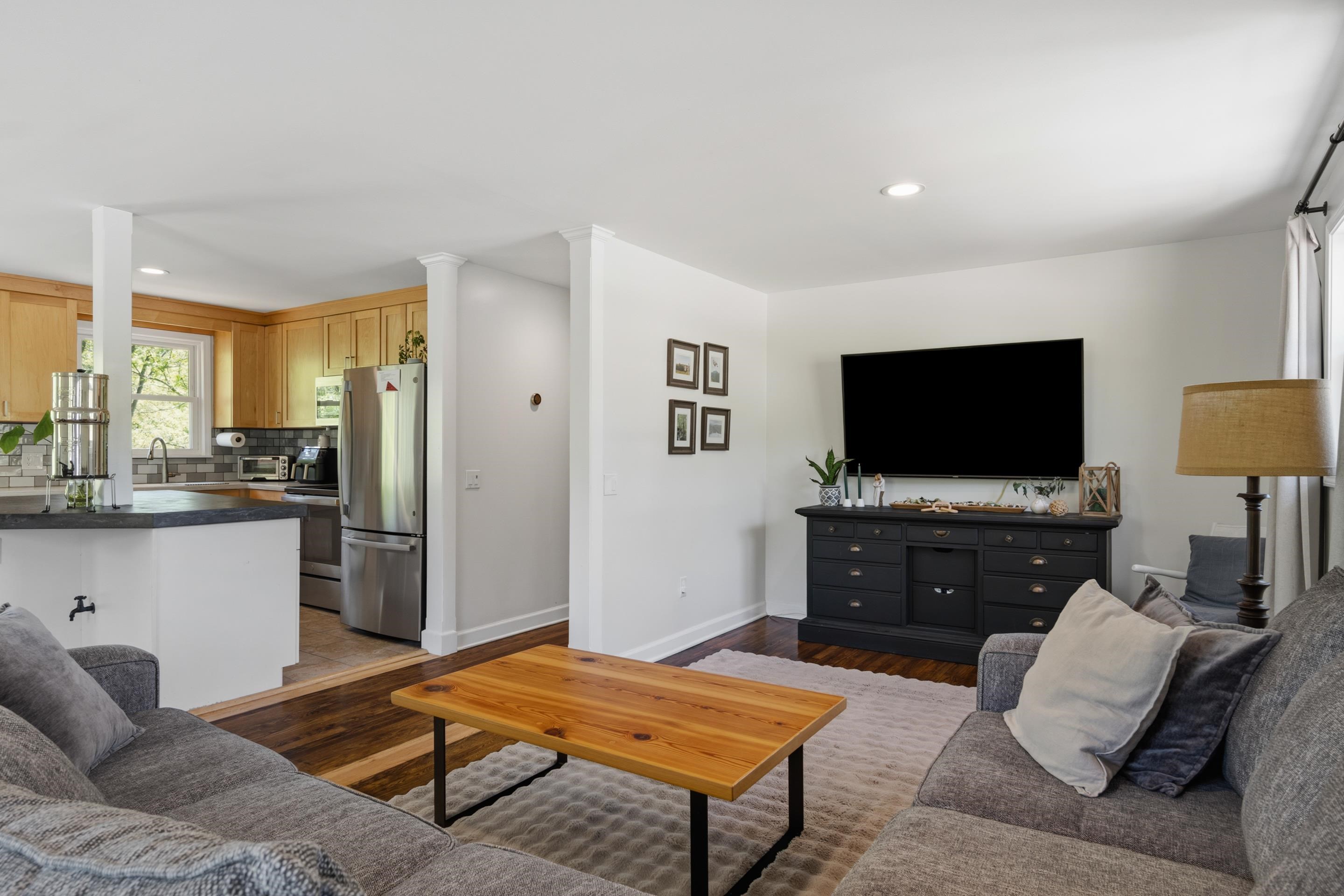 1607 Meadowbrook Drive