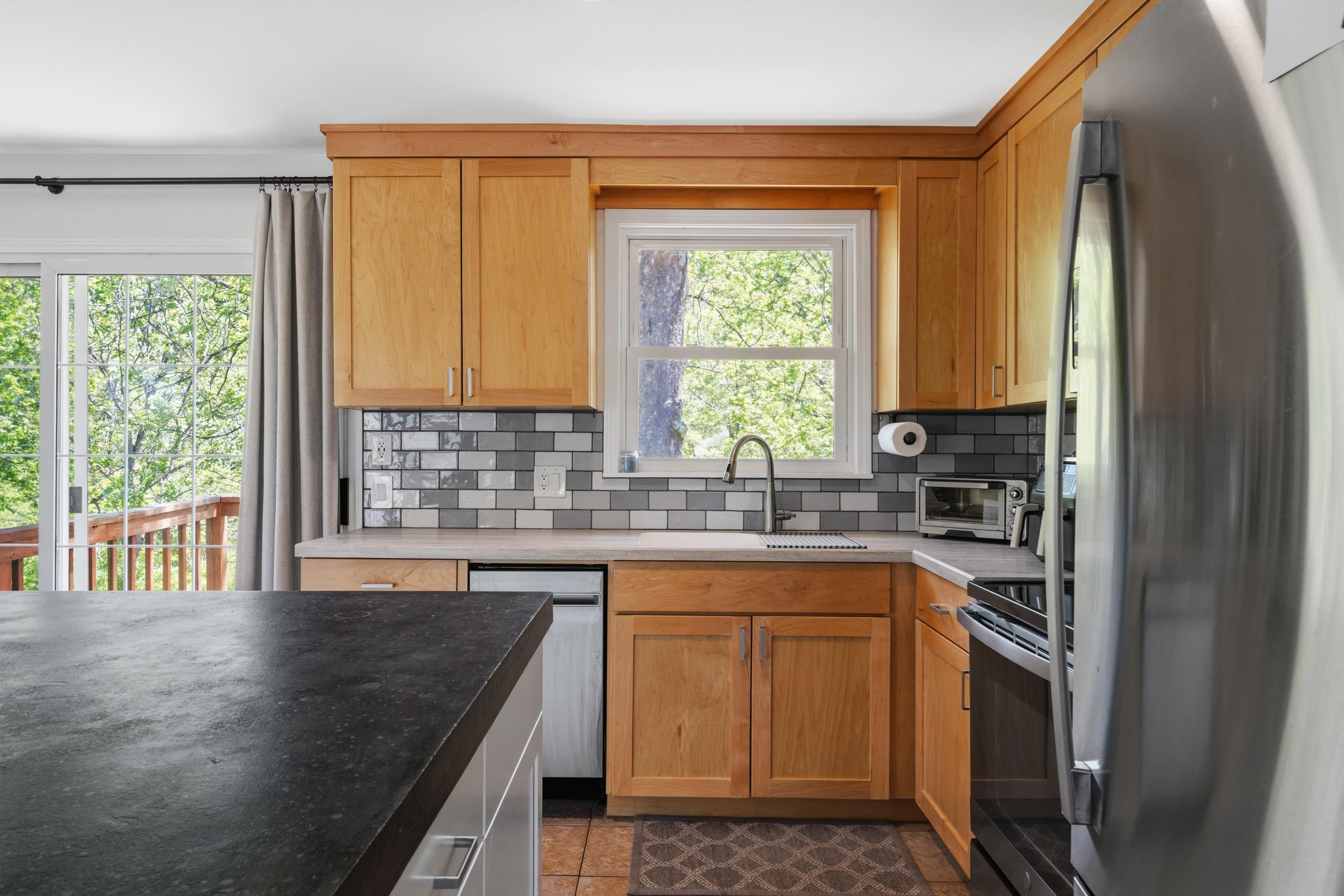 1607 Meadowbrook Drive
