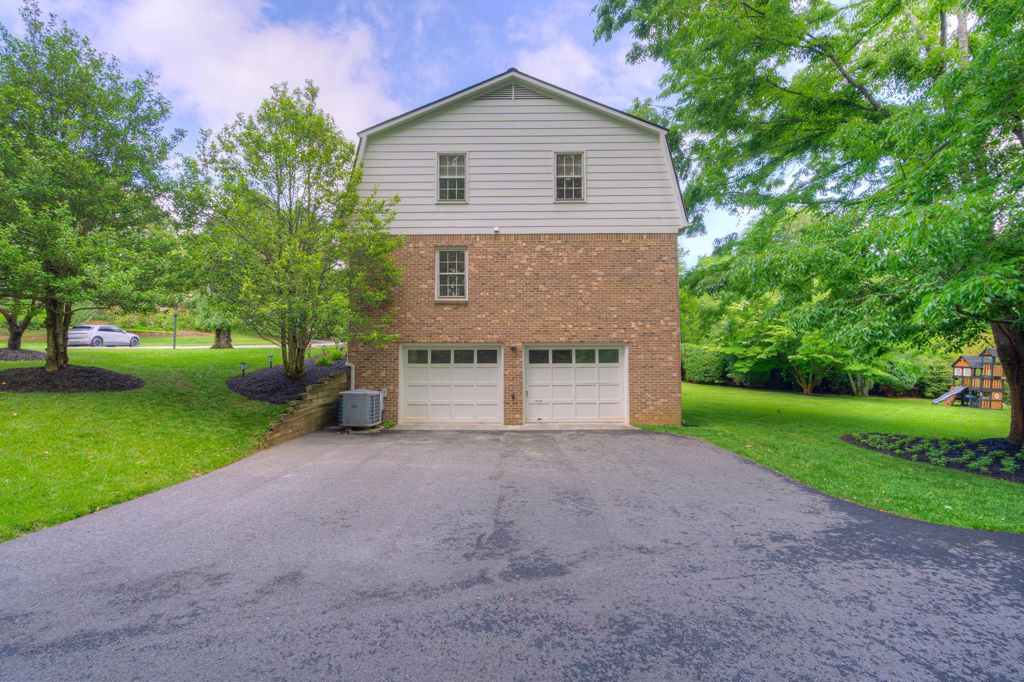 914 Mason Drive